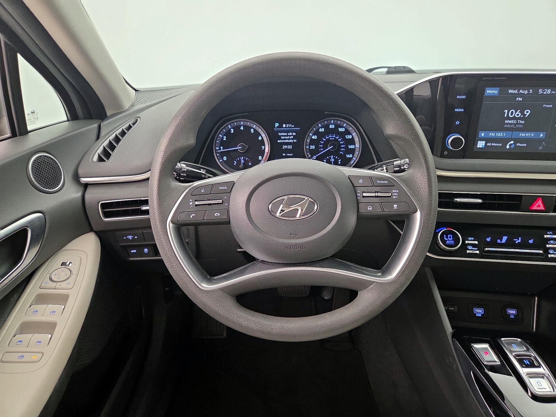 Thumbnail: 2021 Hyundai Sonata - 10