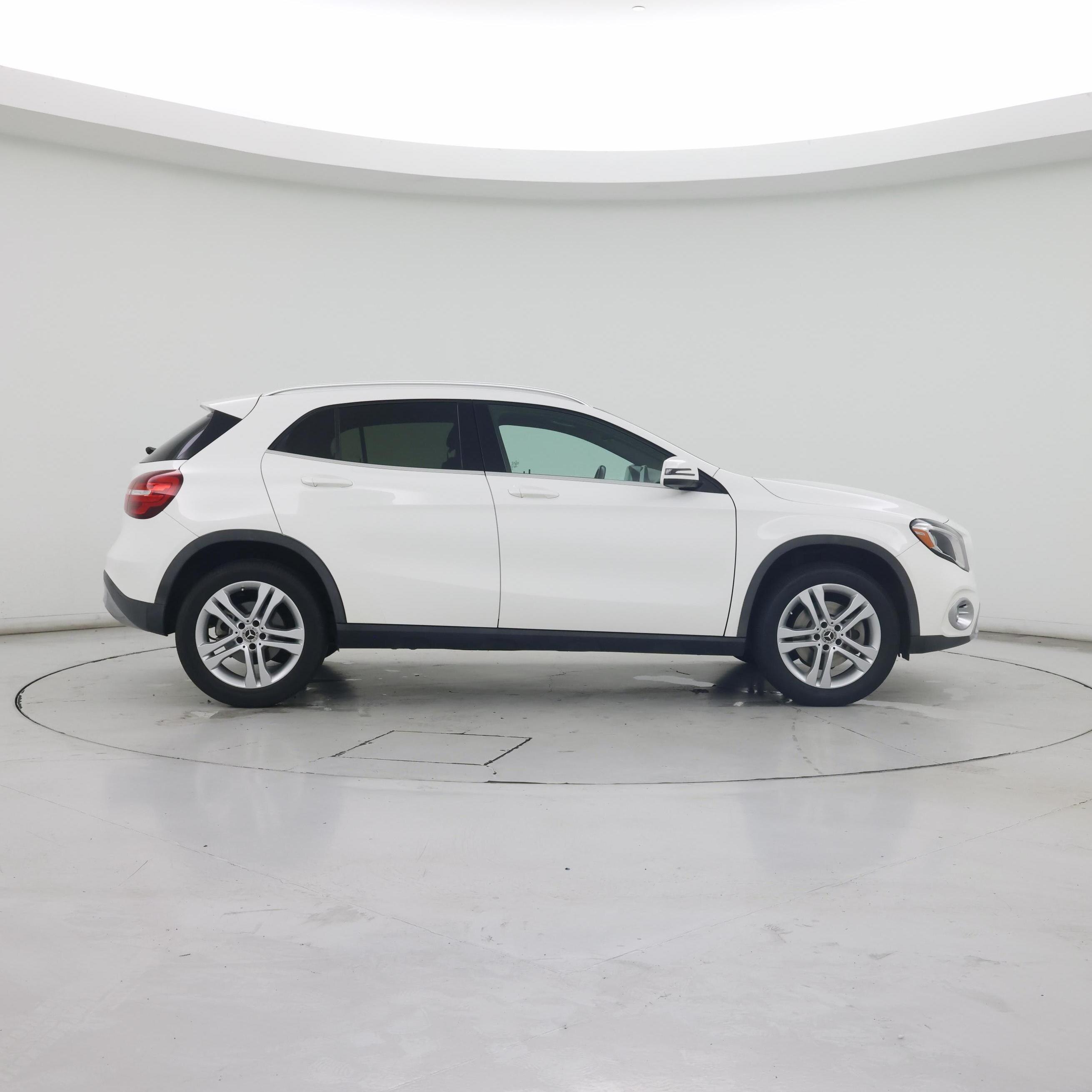 Thumbnail: 2020 Mercedes-Benz GLA - 7