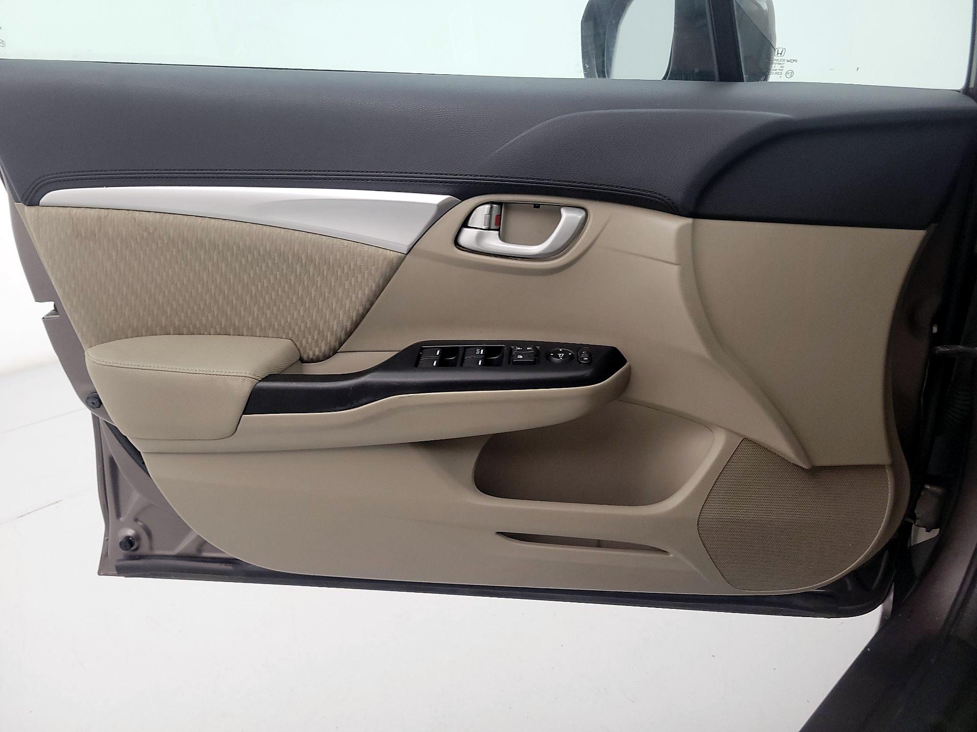 Thumbnail: 2015 Honda Civic - 12