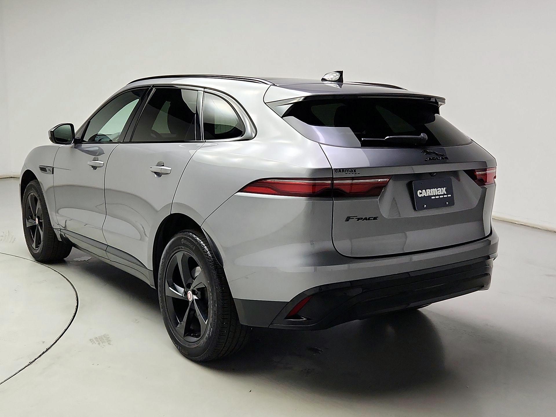 Thumbnail: 2023 Jaguar F-Pace - 7