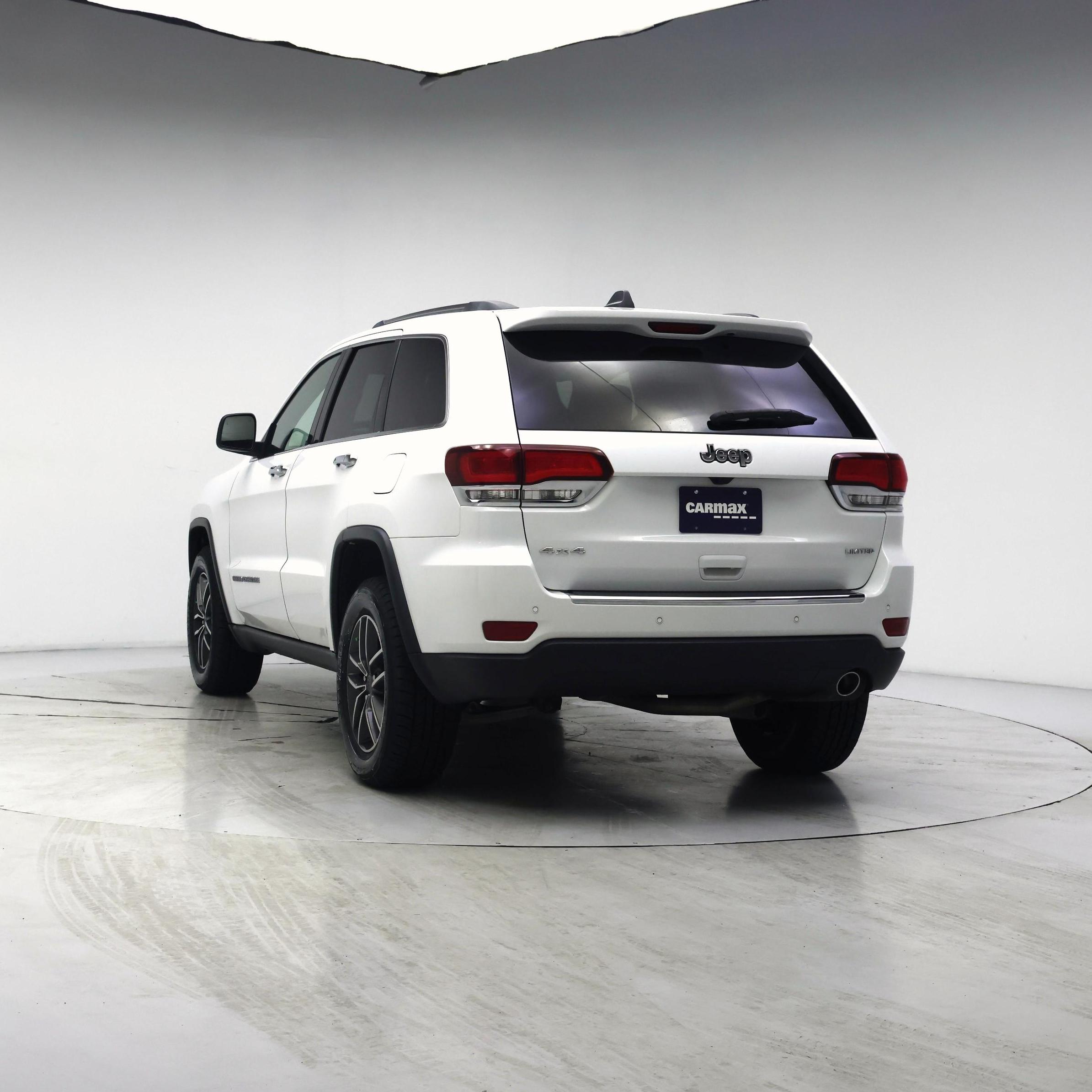 Thumbnail: 2020 Jeep Grand Cherokee - 2