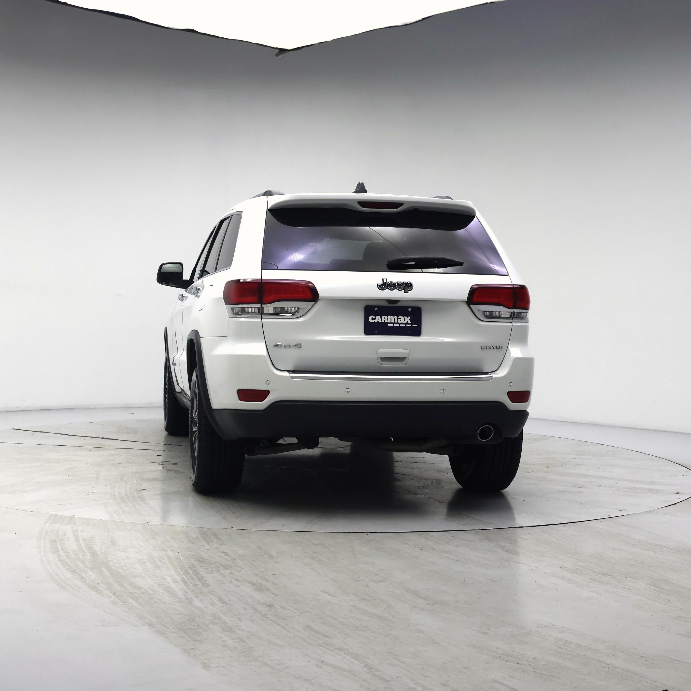 Thumbnail: 2020 Jeep Grand Cherokee - 6