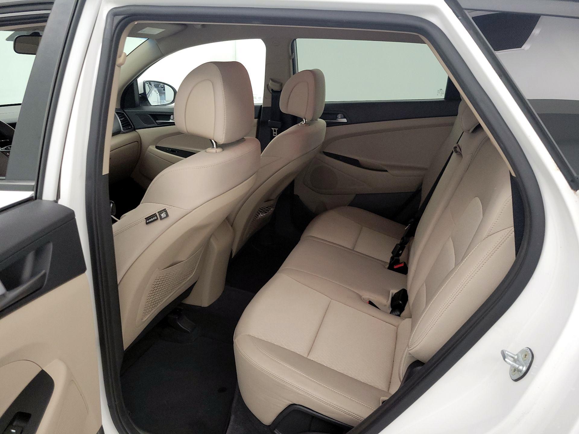 Thumbnail: 2017 Hyundai Tucson - 18