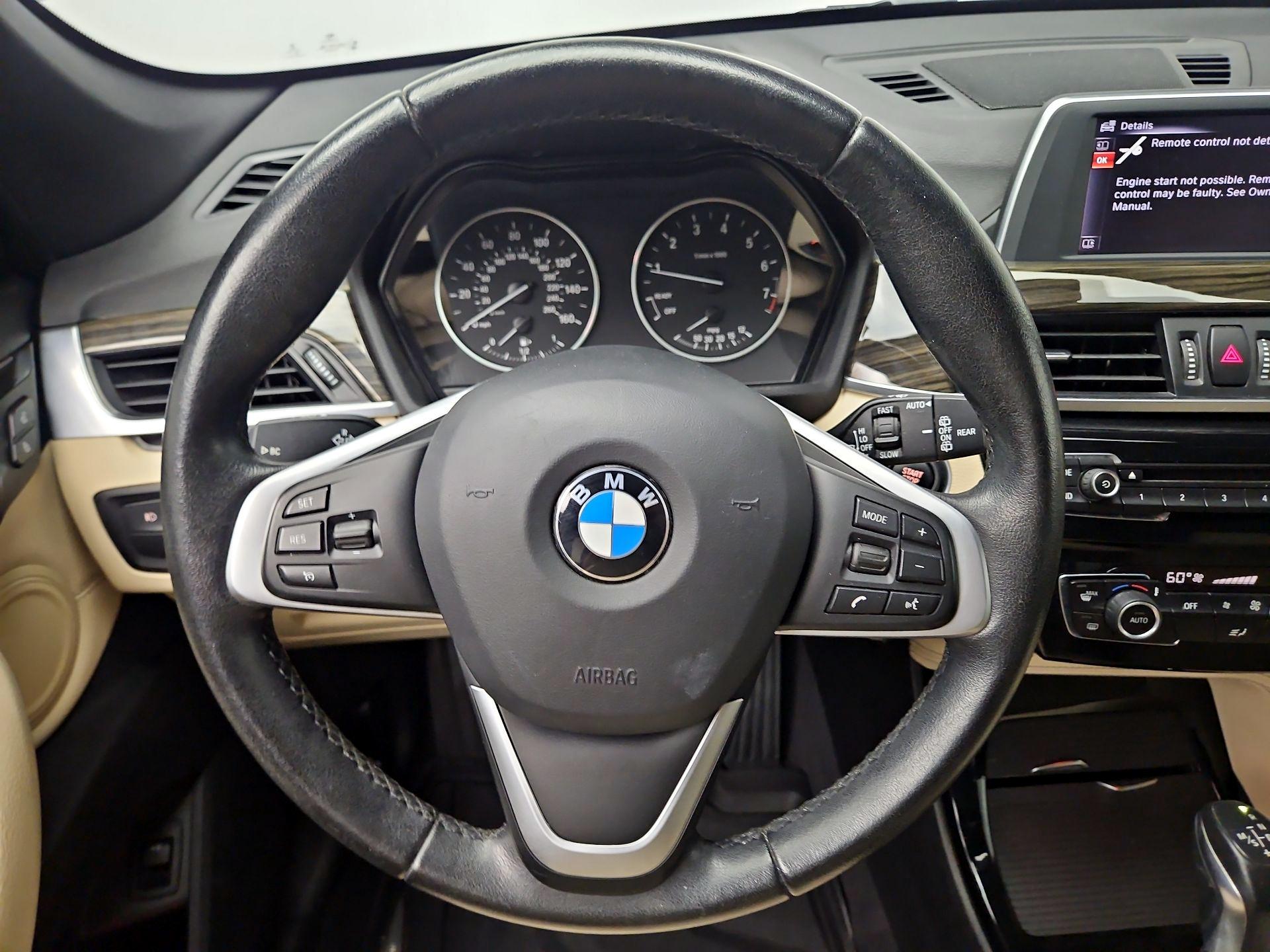 Thumbnail: 2016 BMW X1 - 10