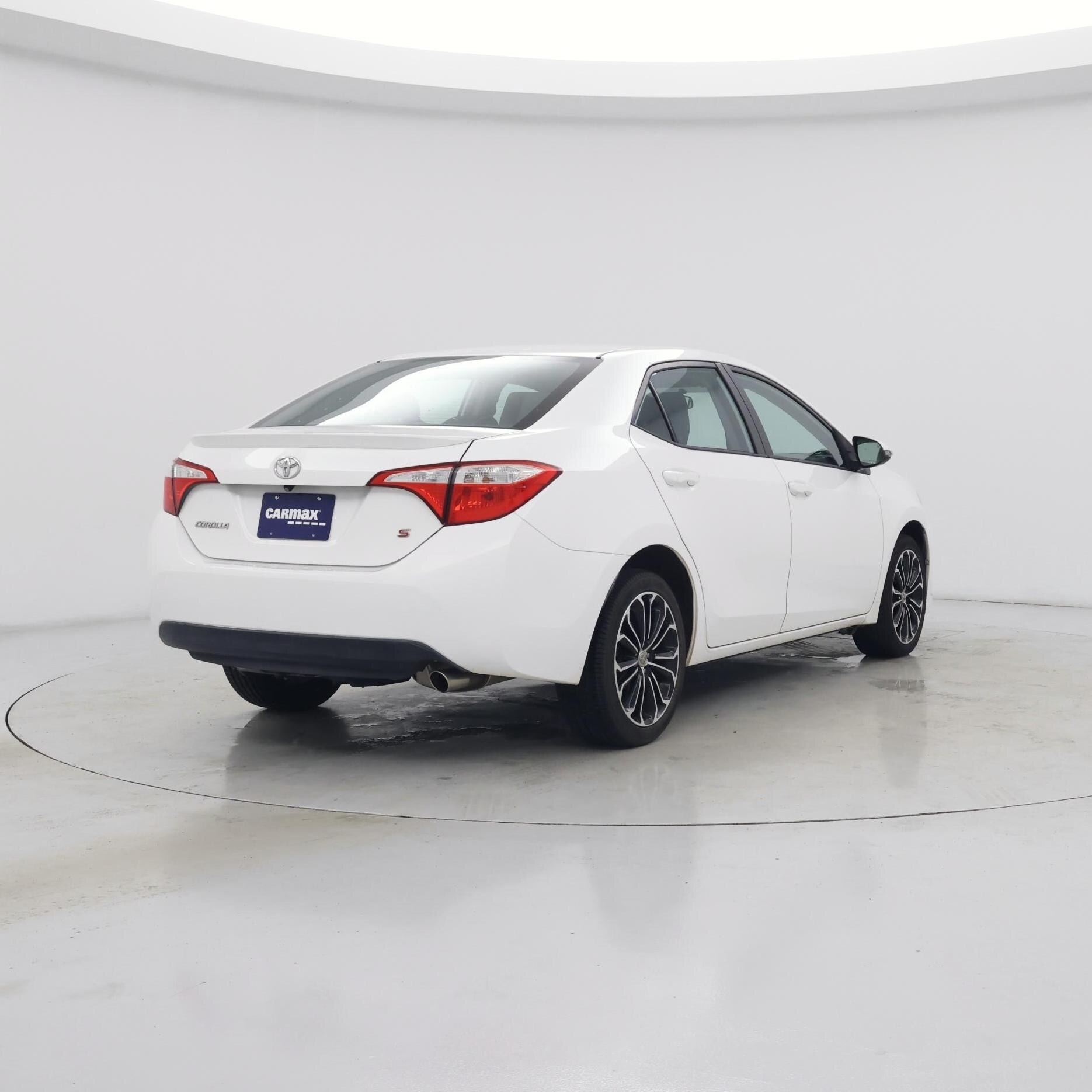 Thumbnail: 2015 Toyota Corolla - 8
