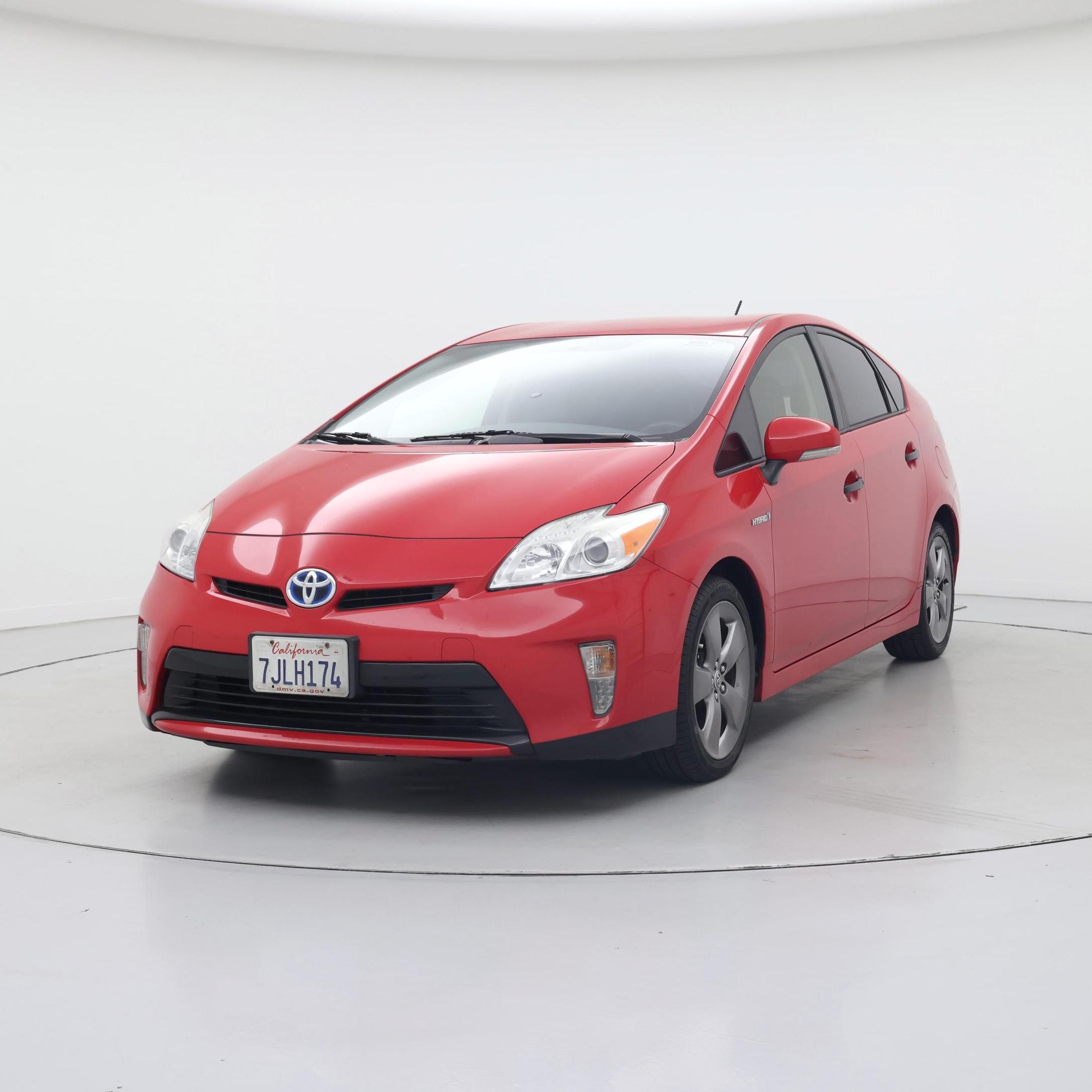 Thumbnail: 2015 Toyota Prius - 4