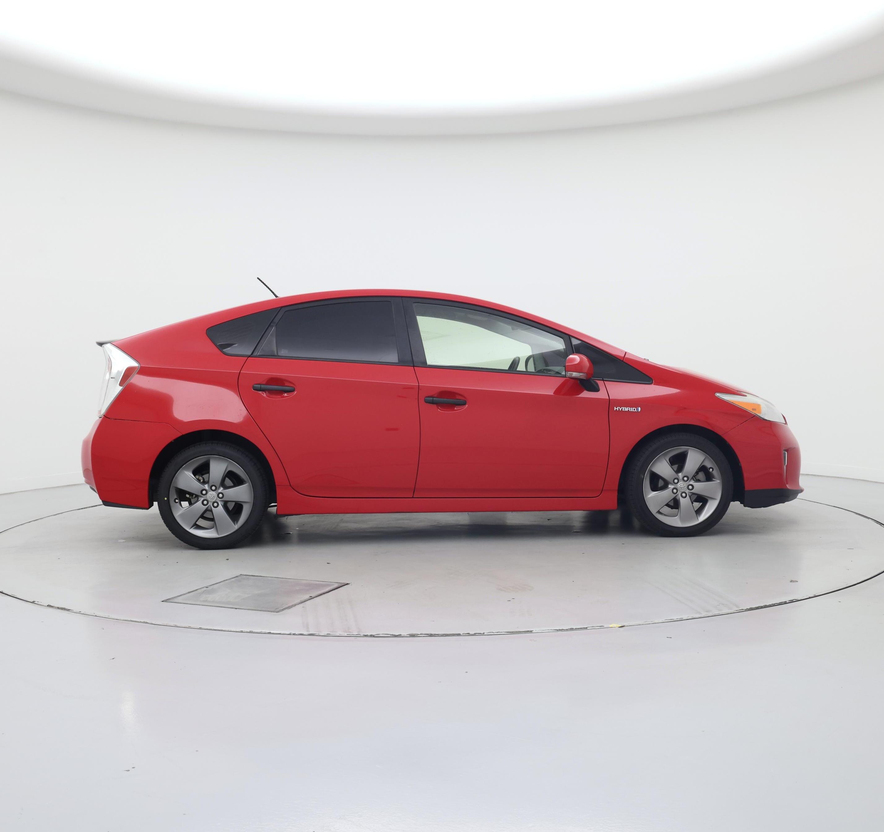 Thumbnail: 2015 Toyota Prius - 7