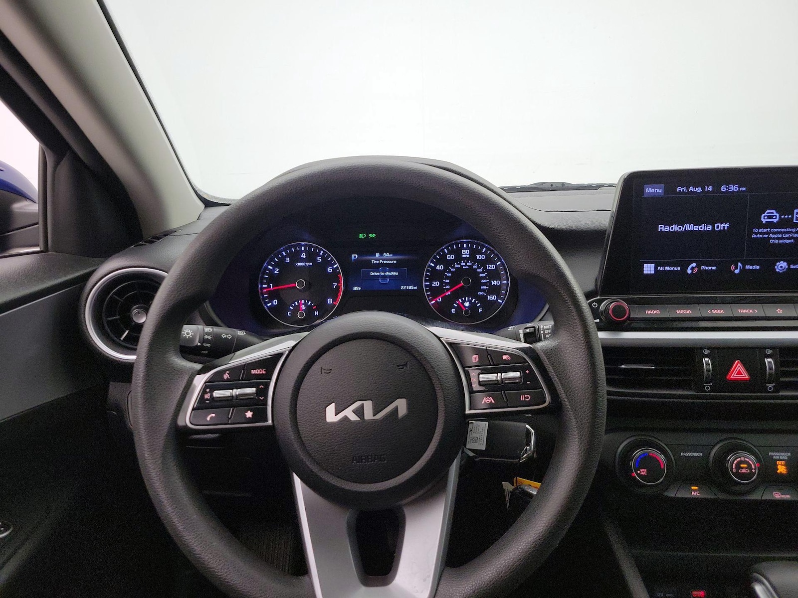 2022 Kia FORTE LXS - Photo 11