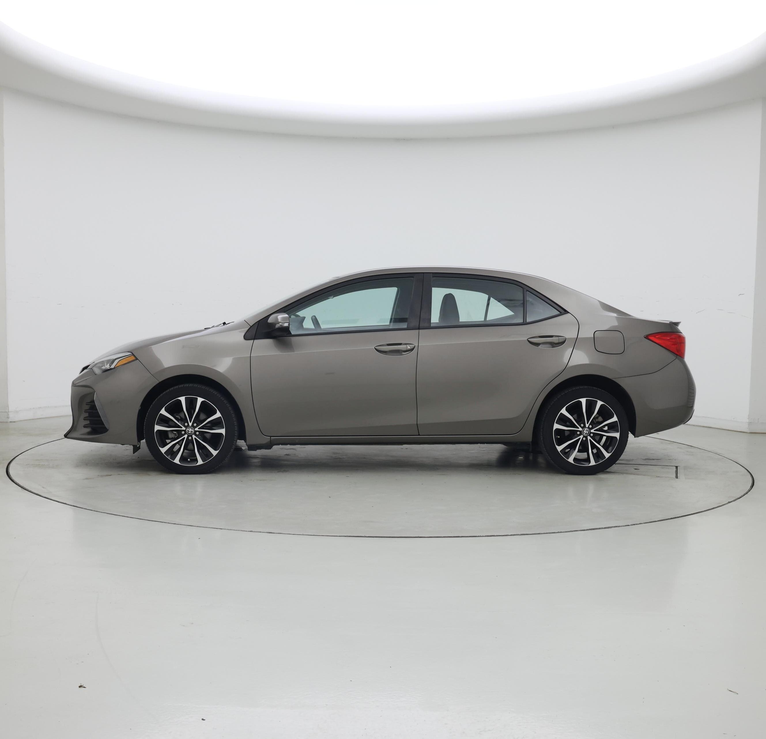 Thumbnail: 2019 Toyota Corolla - 3