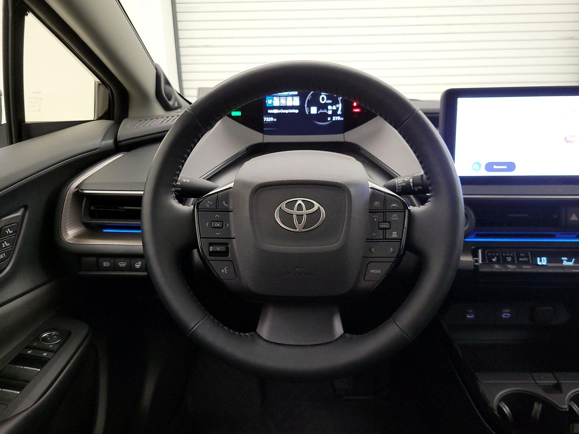Thumbnail: 2024 Toyota Prius - 10