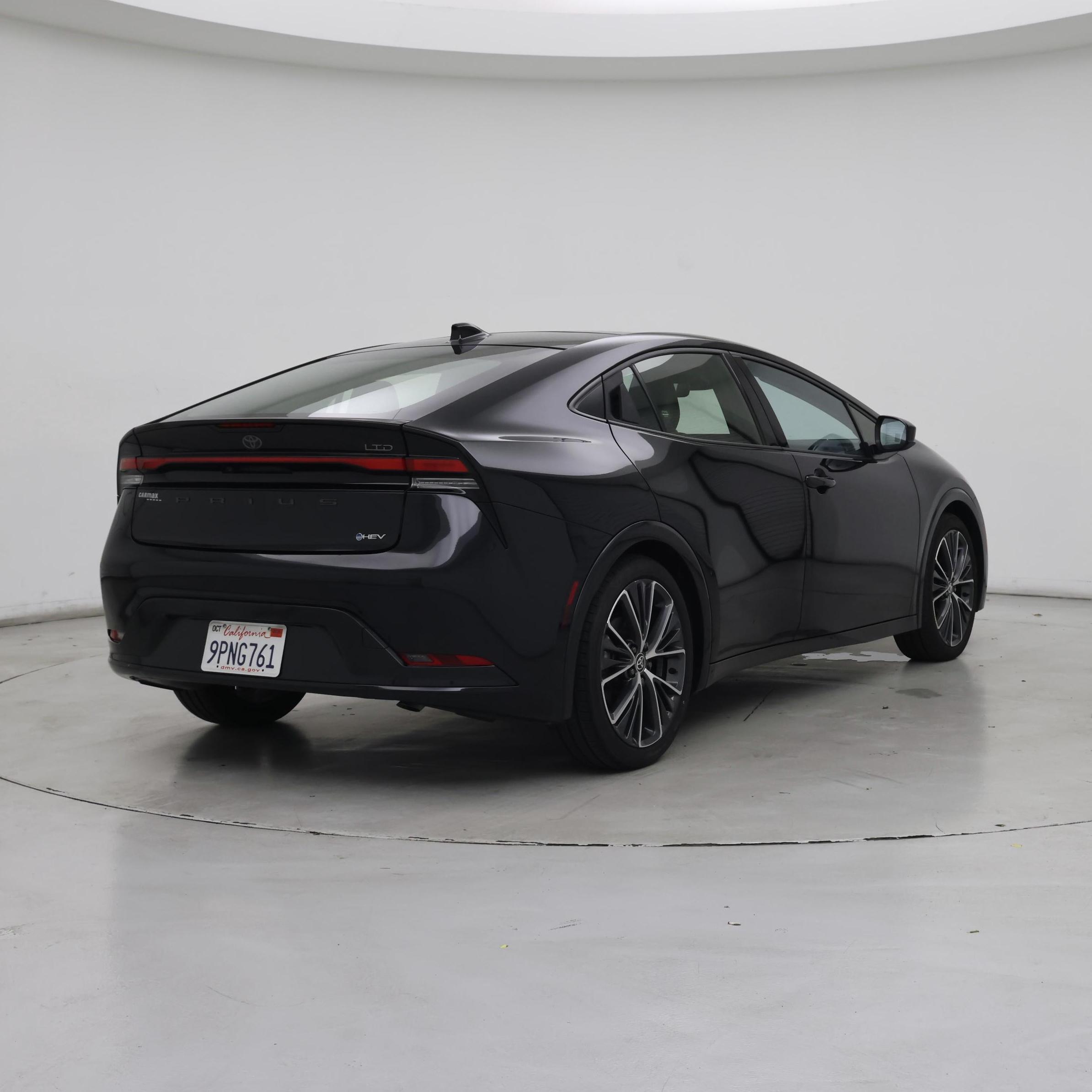 Thumbnail: 2024 Toyota Prius - 8