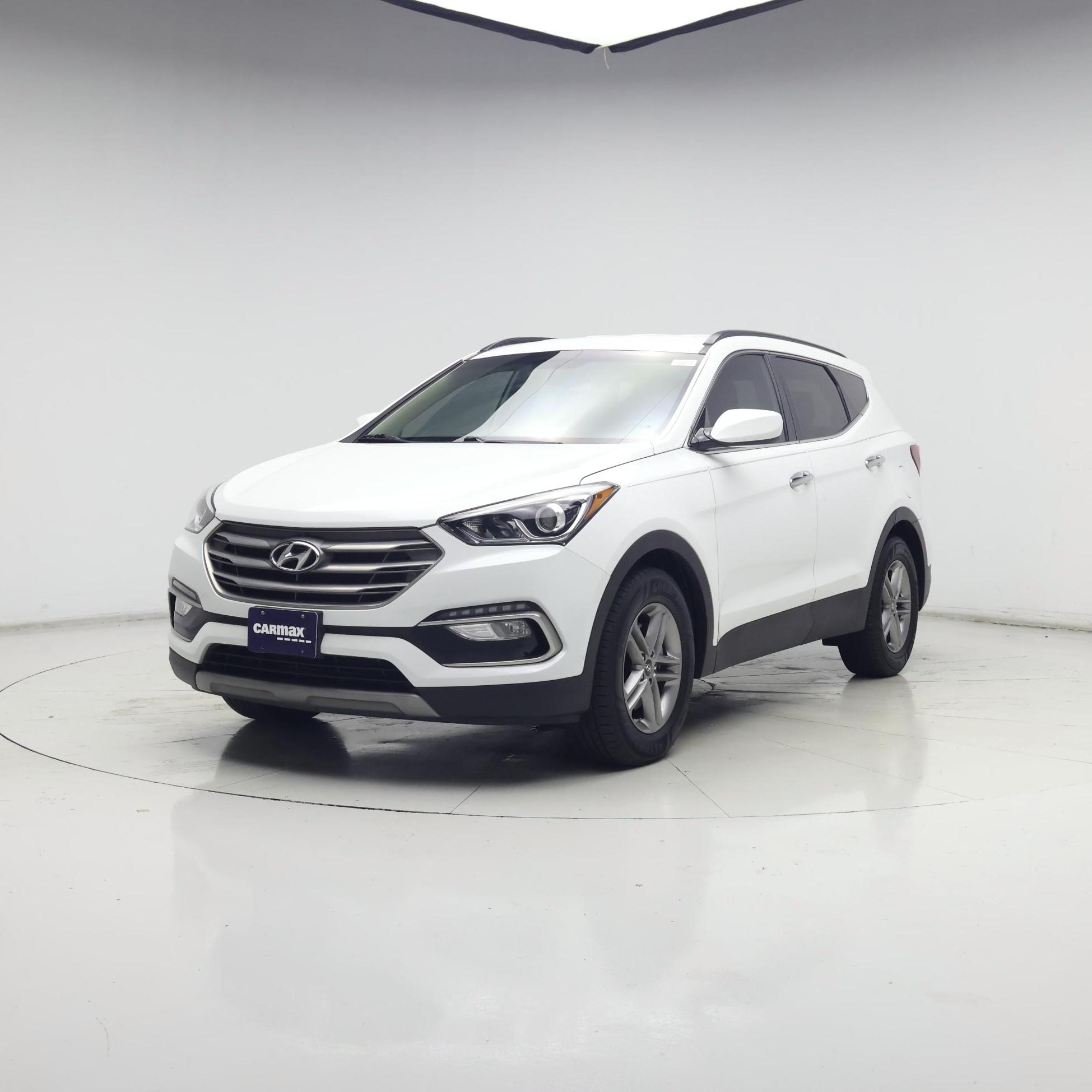 Thumbnail: 2017 Hyundai Santa Fe - 4