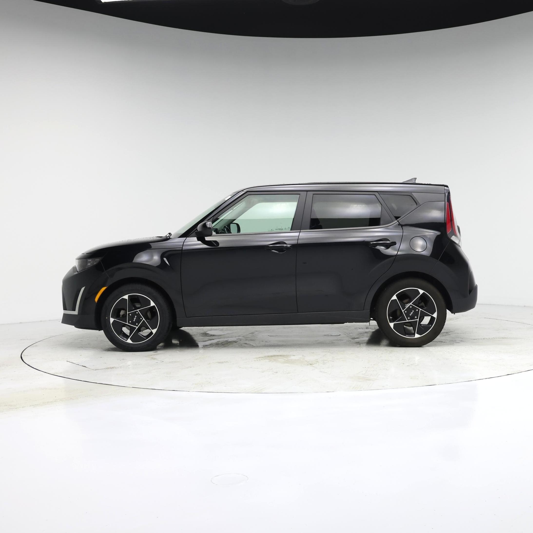 Thumbnail: 2023 Kia Soul - 3