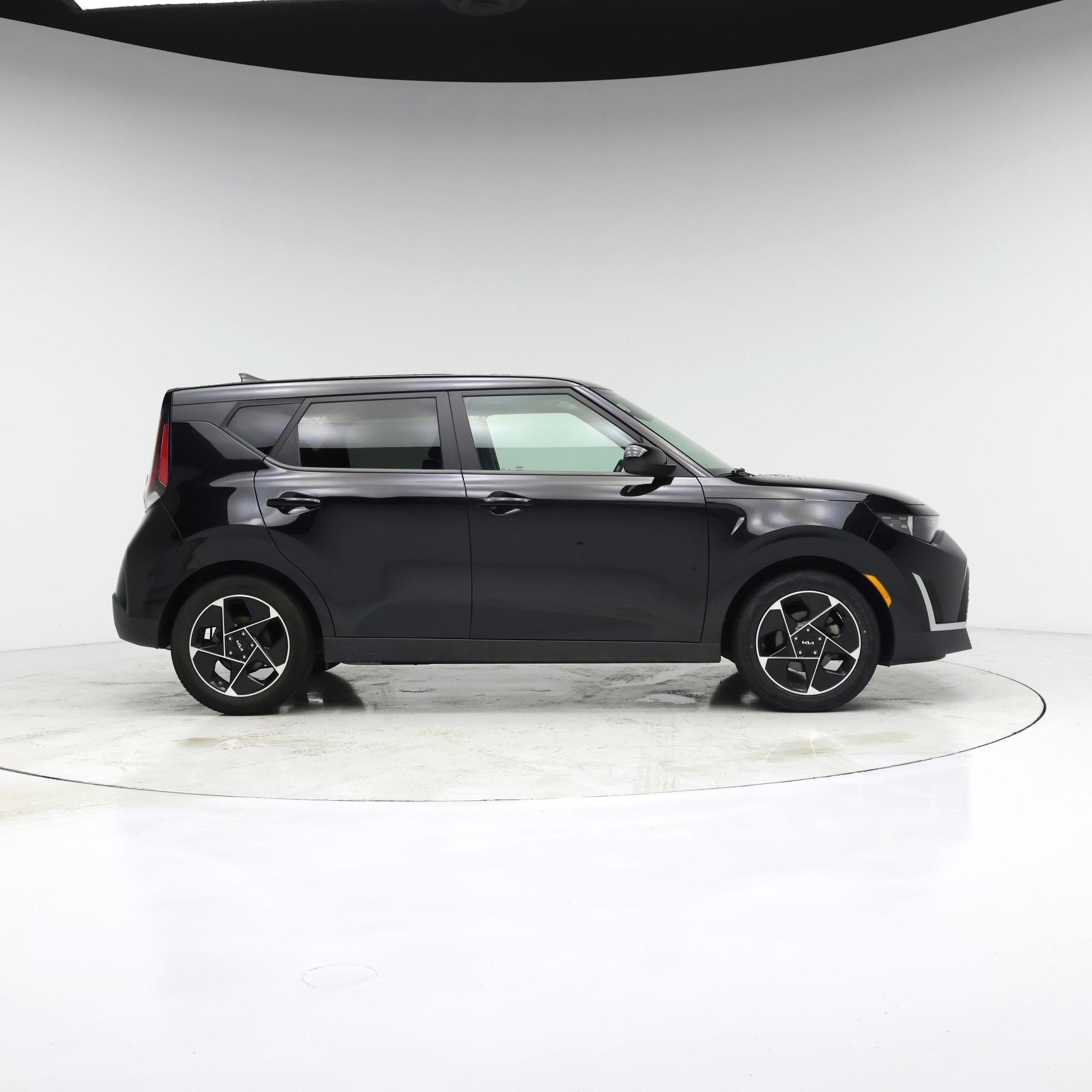 Thumbnail: 2023 Kia Soul - 7