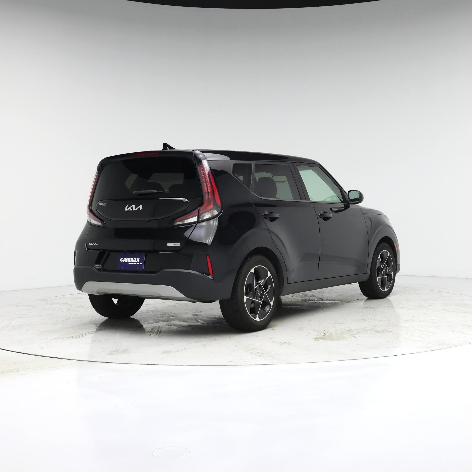 Thumbnail: 2023 Kia Soul - 8