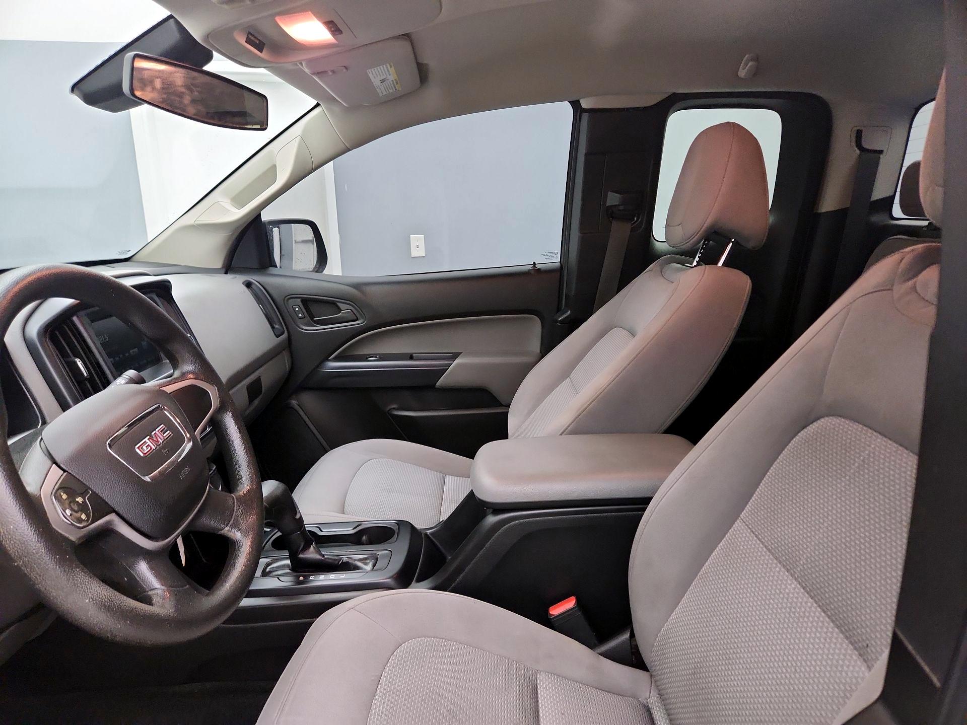 Thumbnail: 2018 GMC Canyon - 11