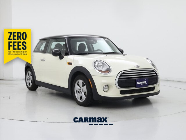 White 2015 MINI Cooper Hatchback Automatic