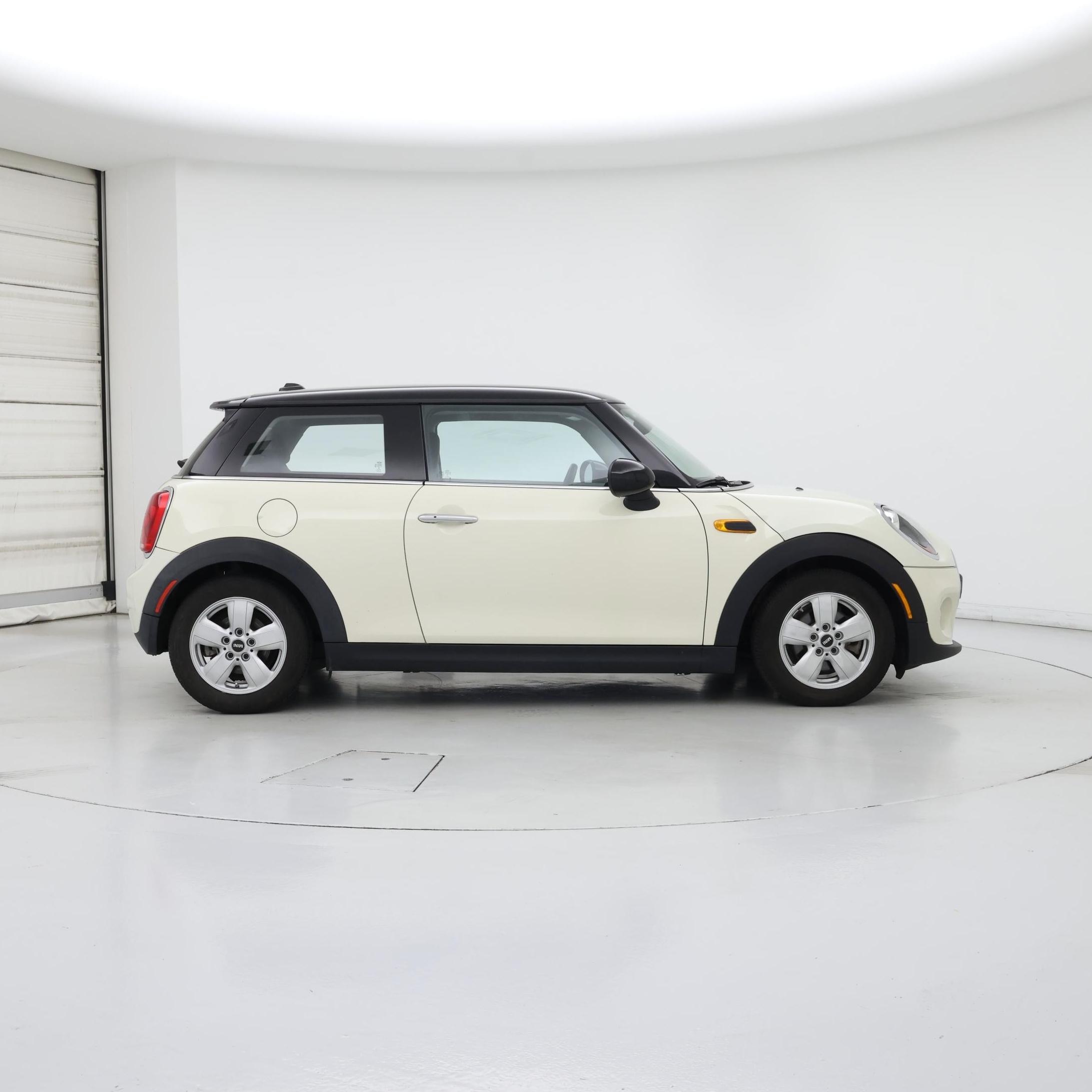 Thumbnail: 2015 MINI Cooper Hardtop - 7