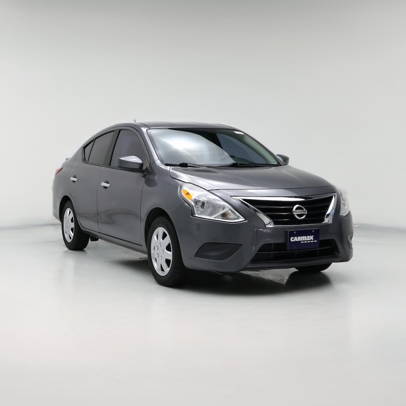 2019 Nissan Versa SV
