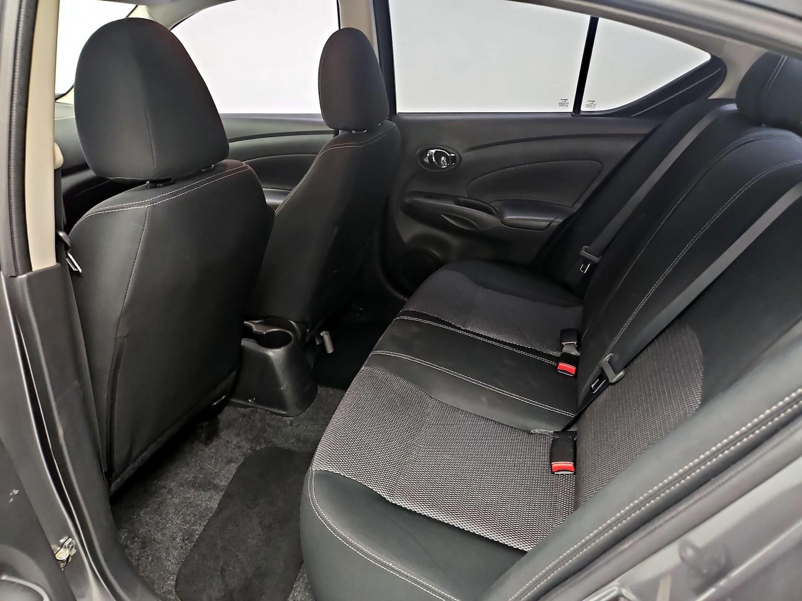 2019 Nissan Versa Sedan SV - Photo 20