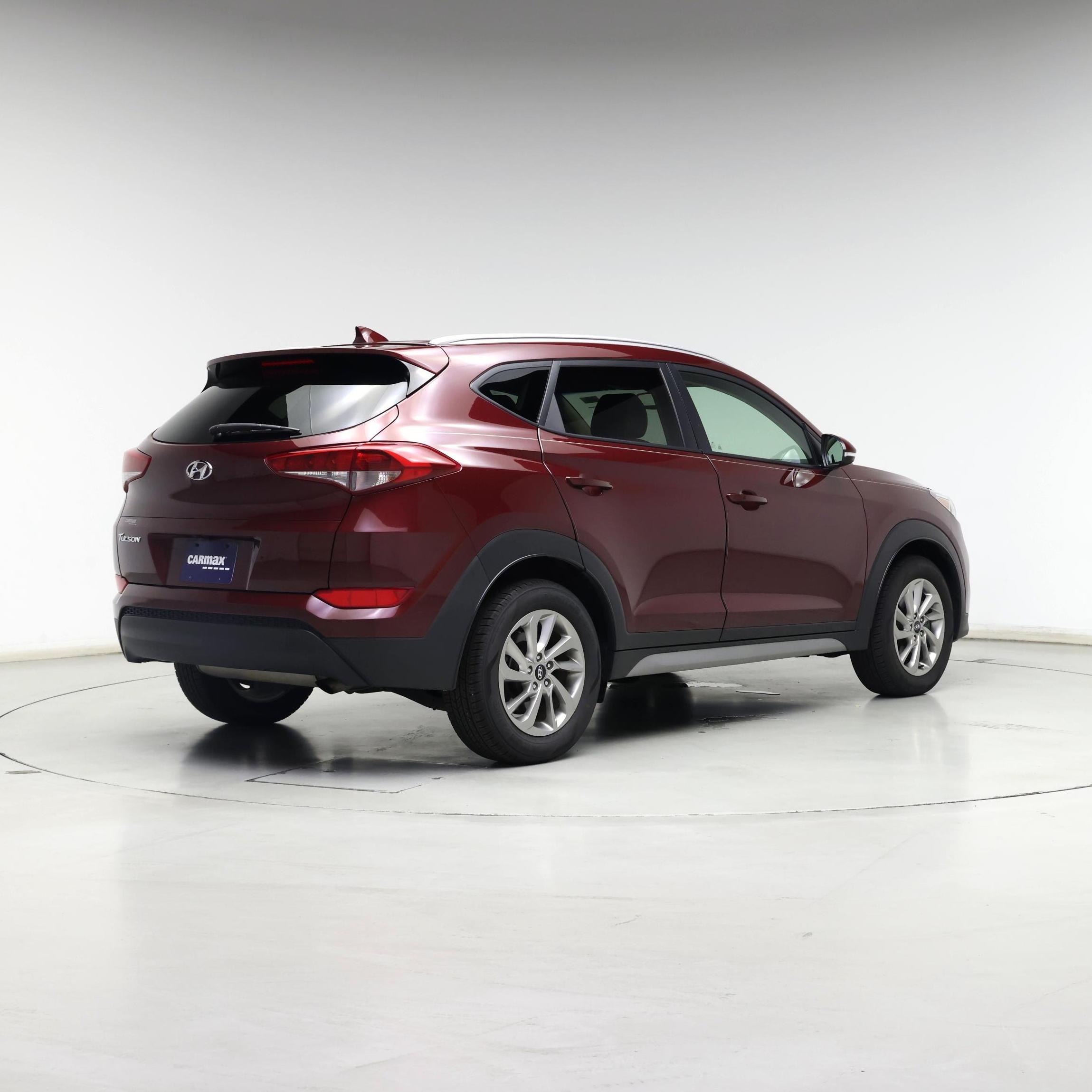 Thumbnail: 2017 Hyundai Tucson - 8