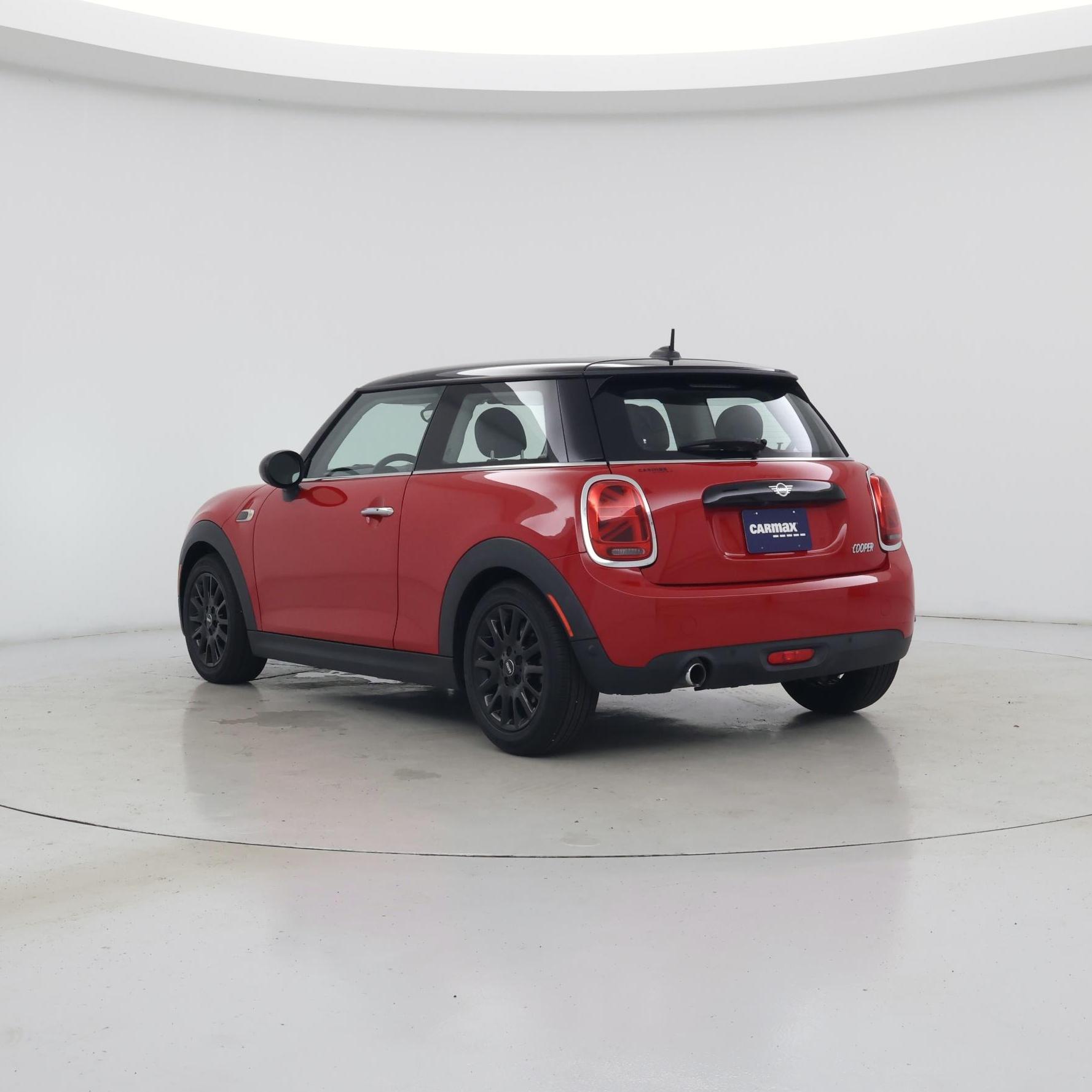 Thumbnail: 2019 MINI Cooper Hardtop - 2