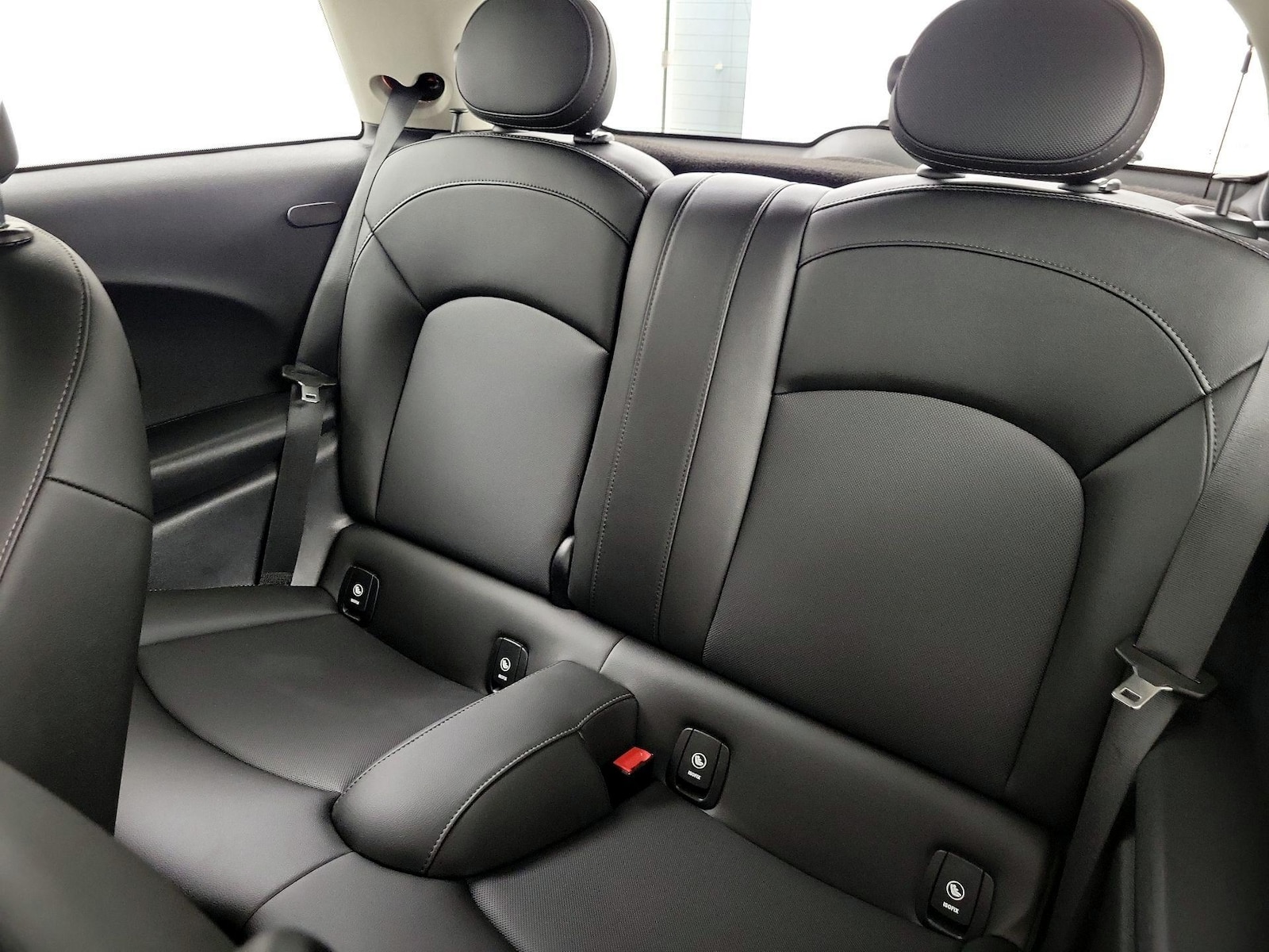 2019 MINI Hardtop 2 Door - Photo 21