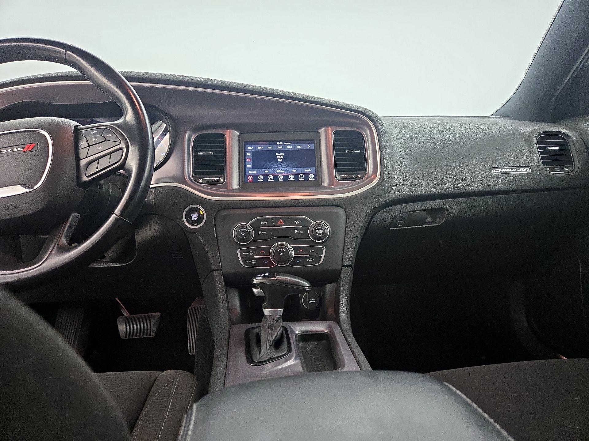 Thumbnail: 2021 Dodge Charger - 9