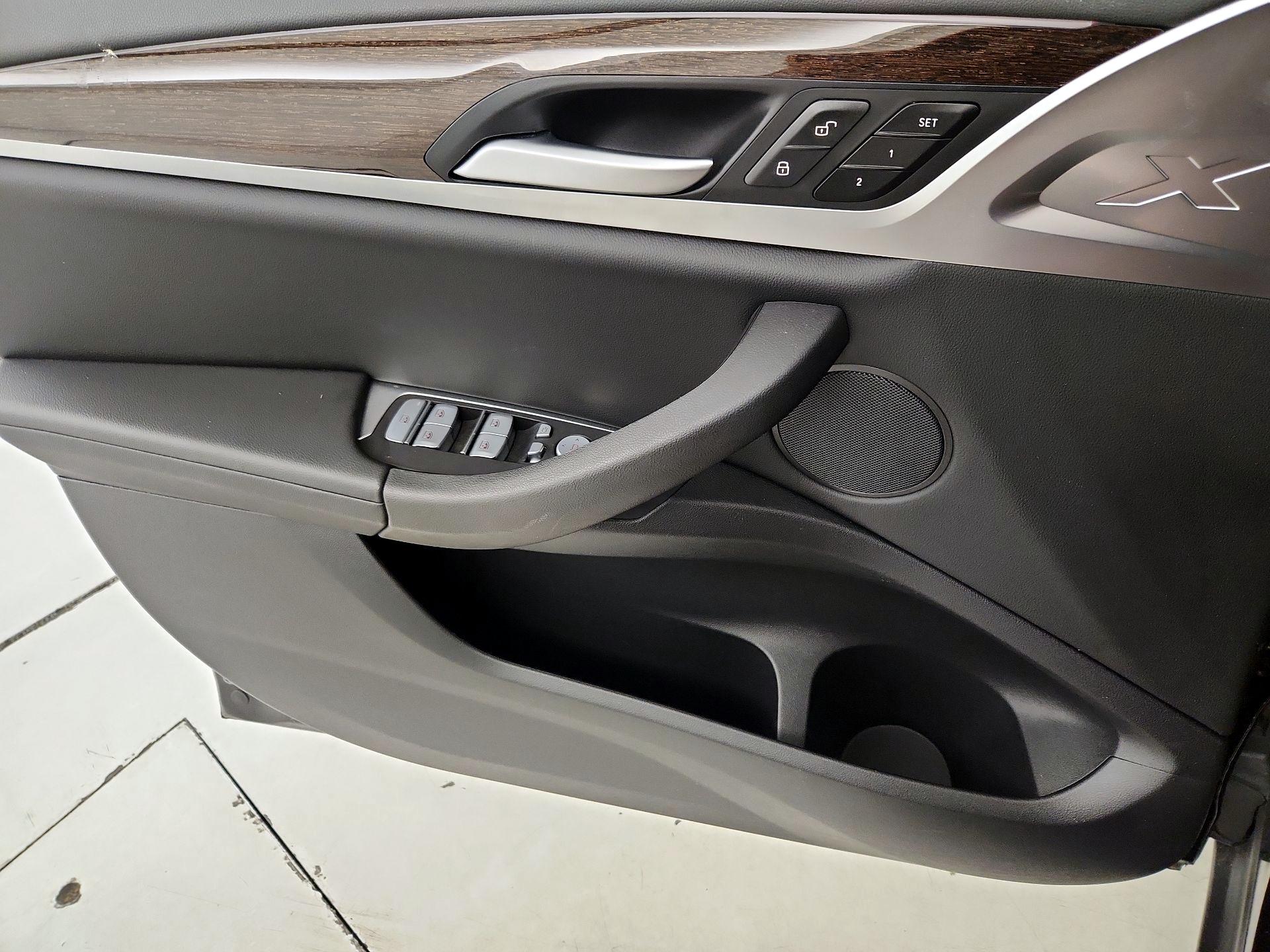 Thumbnail: 2023 BMW X3 - 12