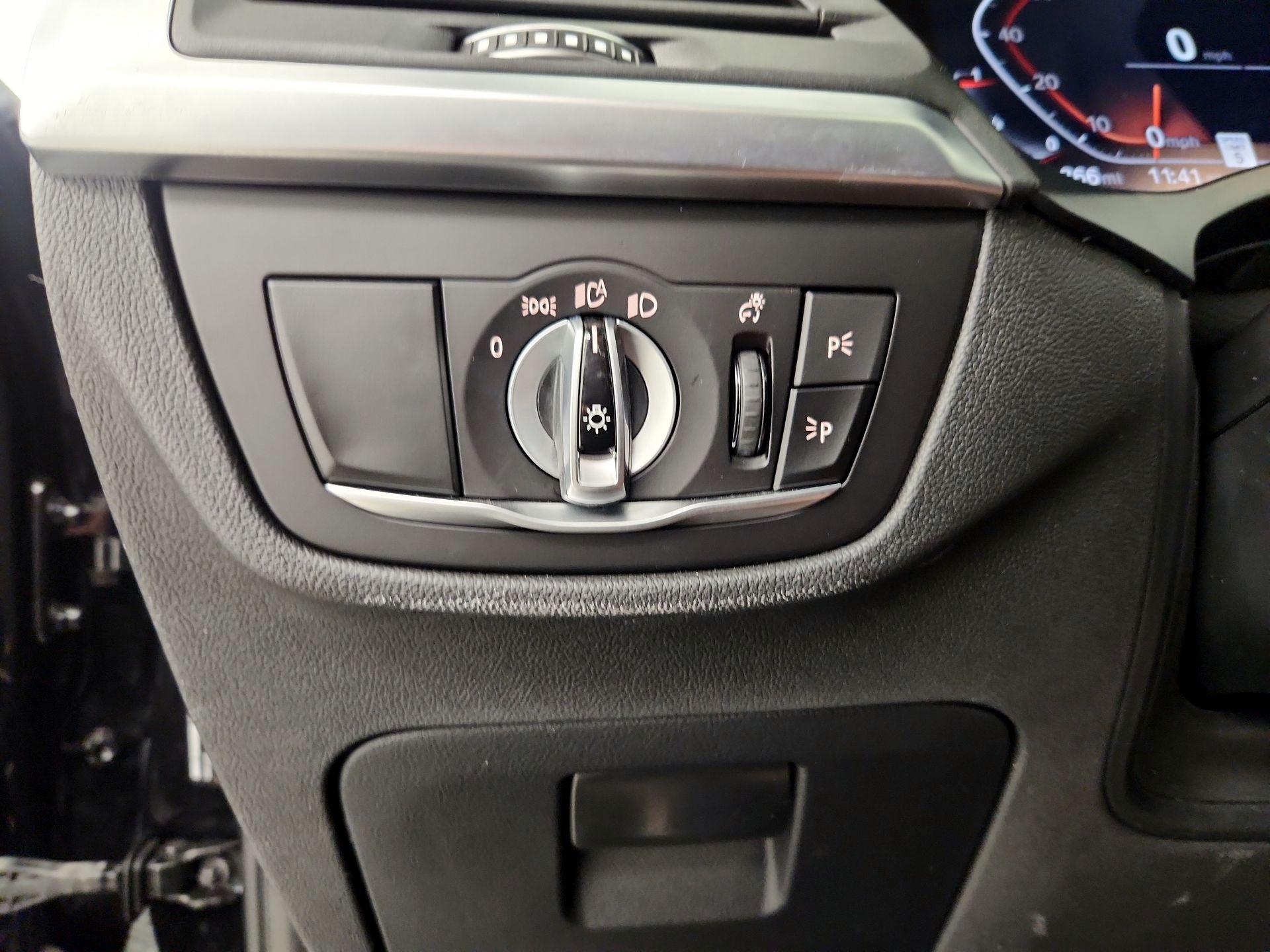 Thumbnail: 2023 BMW X3 - 13
