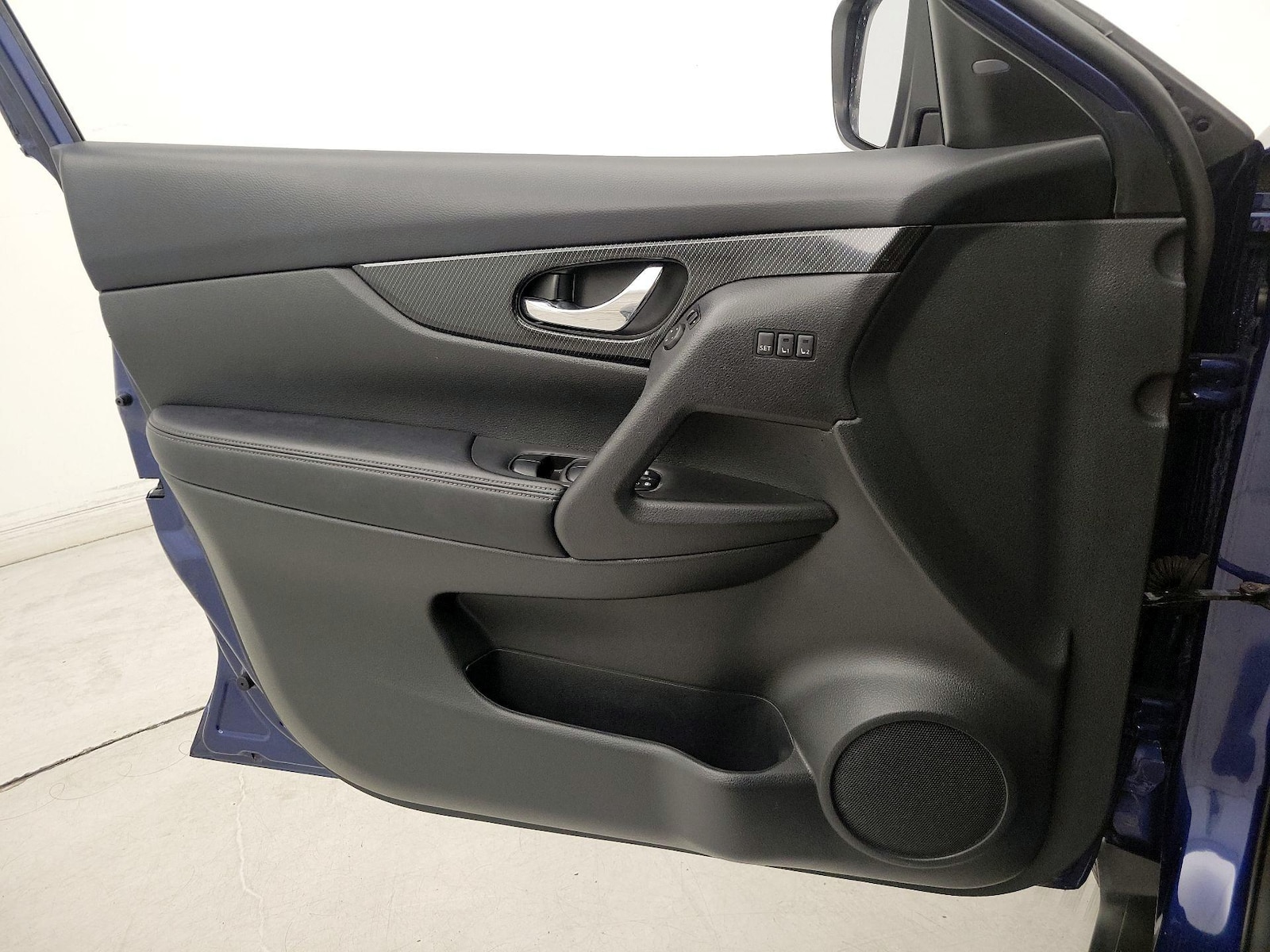 2017 Nissan Rogue SL - Photo 13