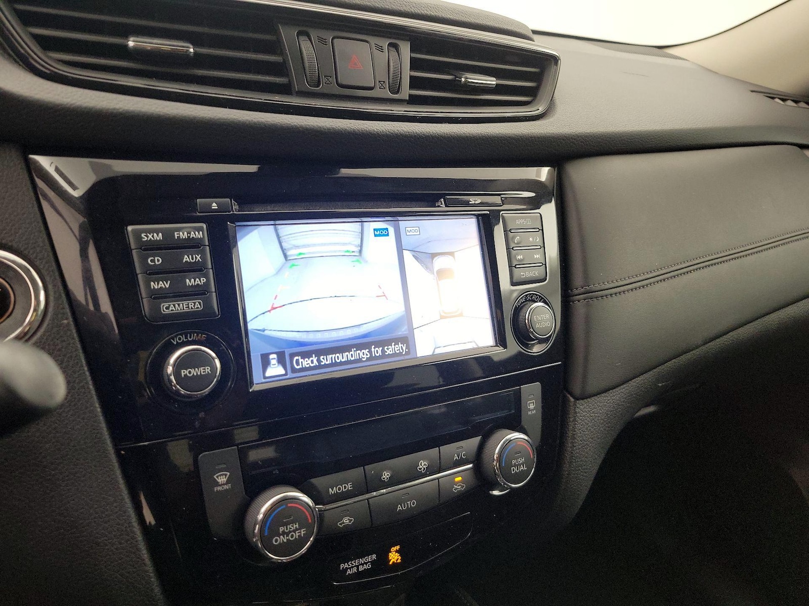 2017 Nissan Rogue SL - Photo 15