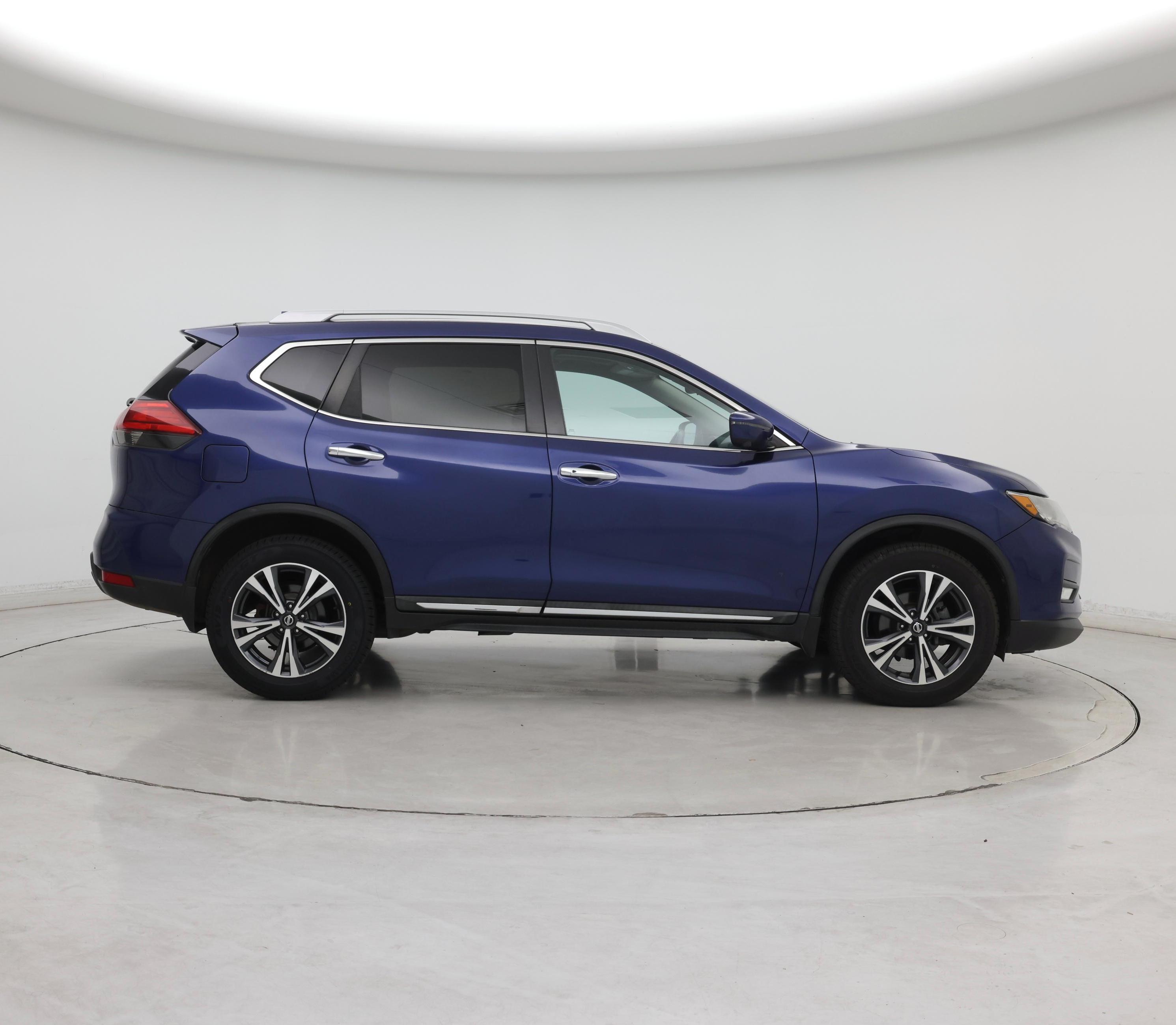 Thumbnail: 2017 Nissan Rogue - 7
