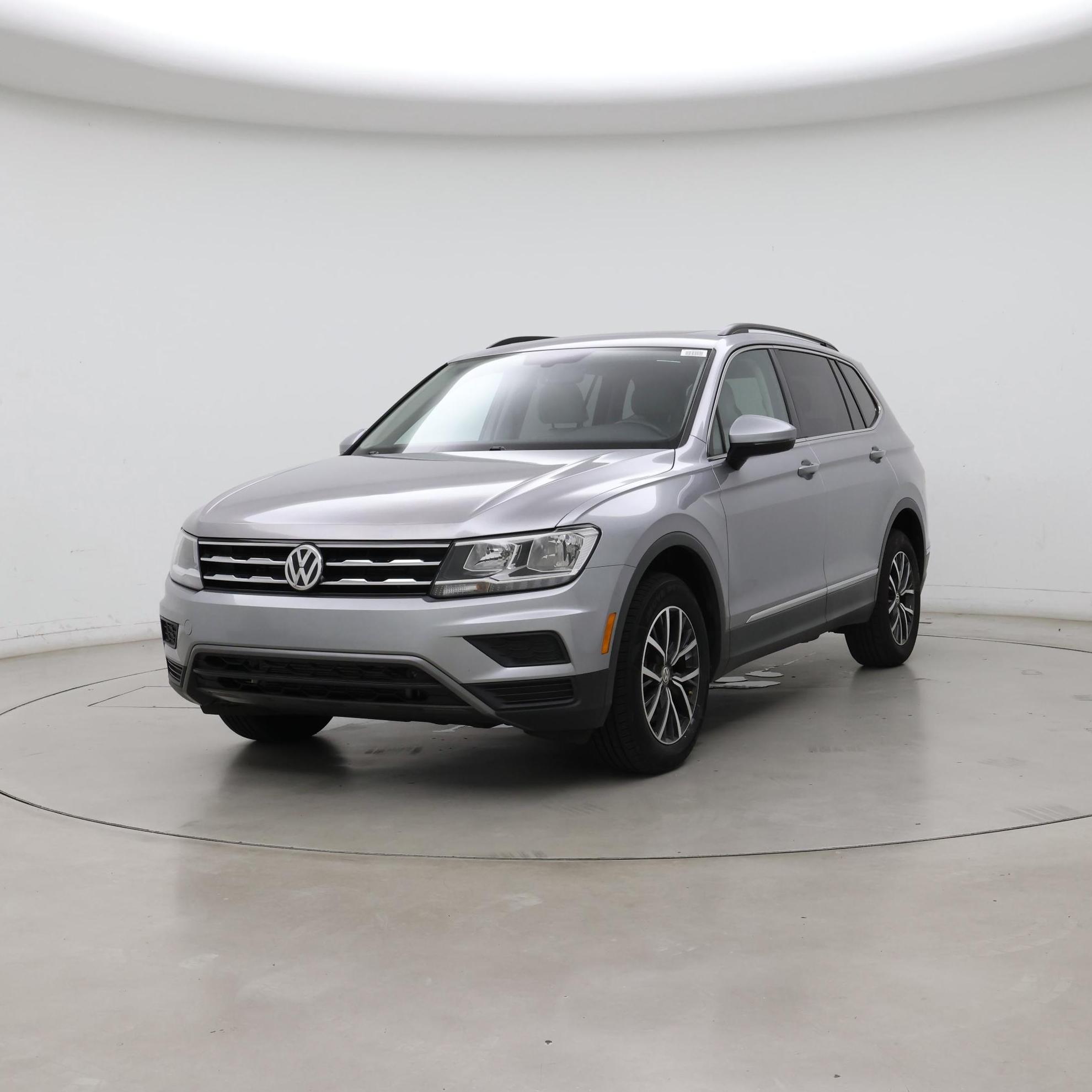 Thumbnail: 2020 Volkswagen Tiguan - 4