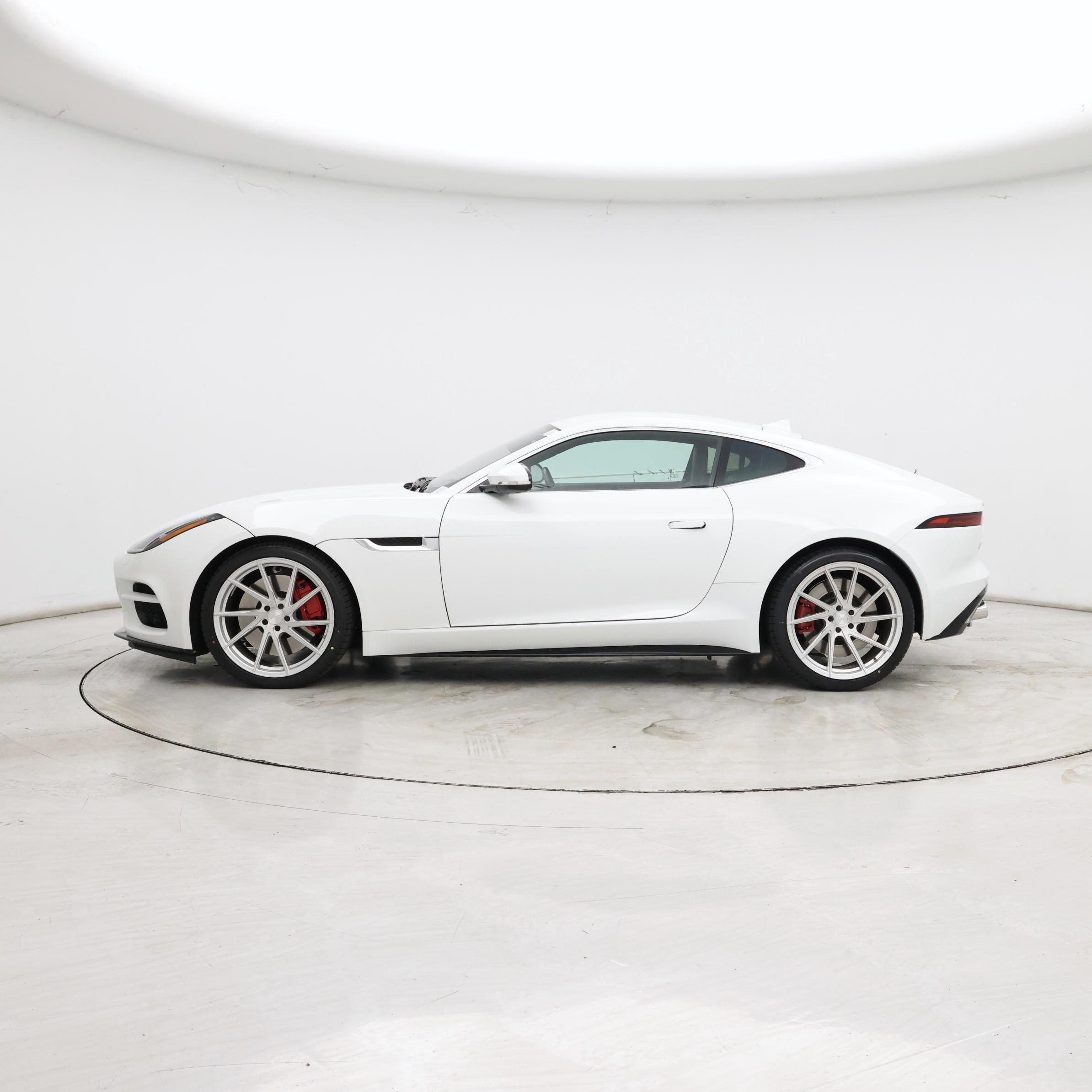 Thumbnail: 2018 Jaguar F-Type - 3