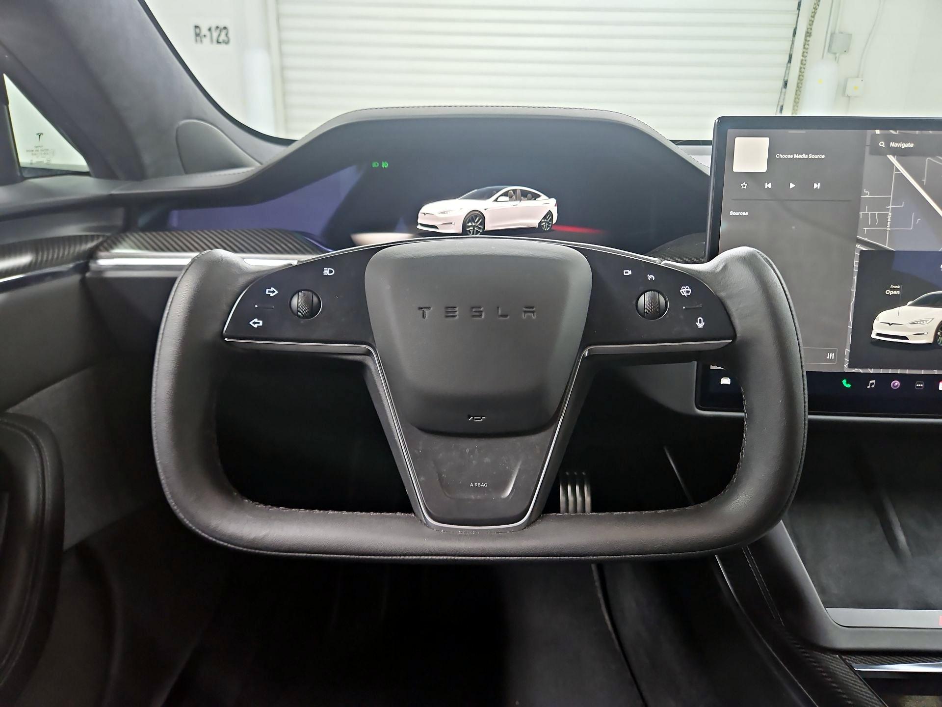 Thumbnail: 2021 Tesla Model S - 10