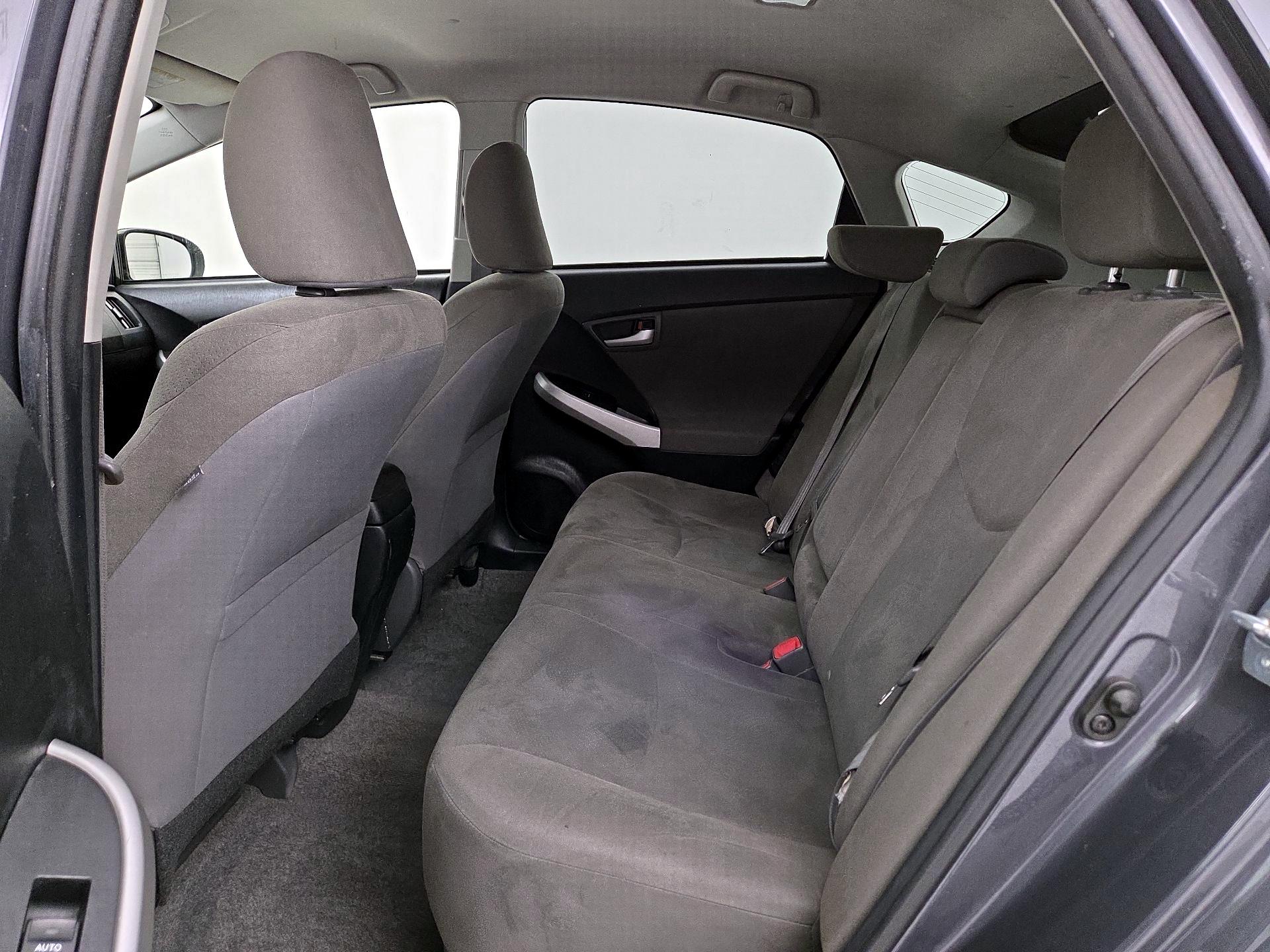 Thumbnail: 2015 Toyota Prius - 19