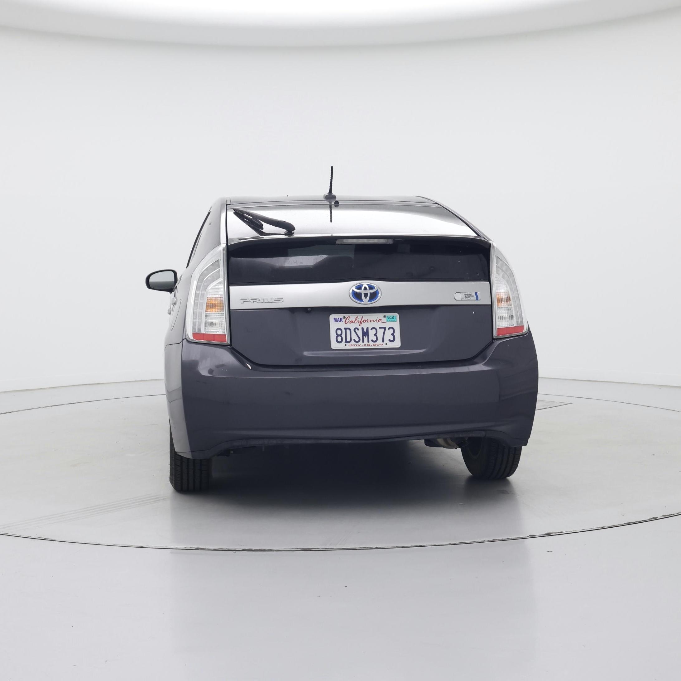Thumbnail: 2015 Toyota Prius - 6