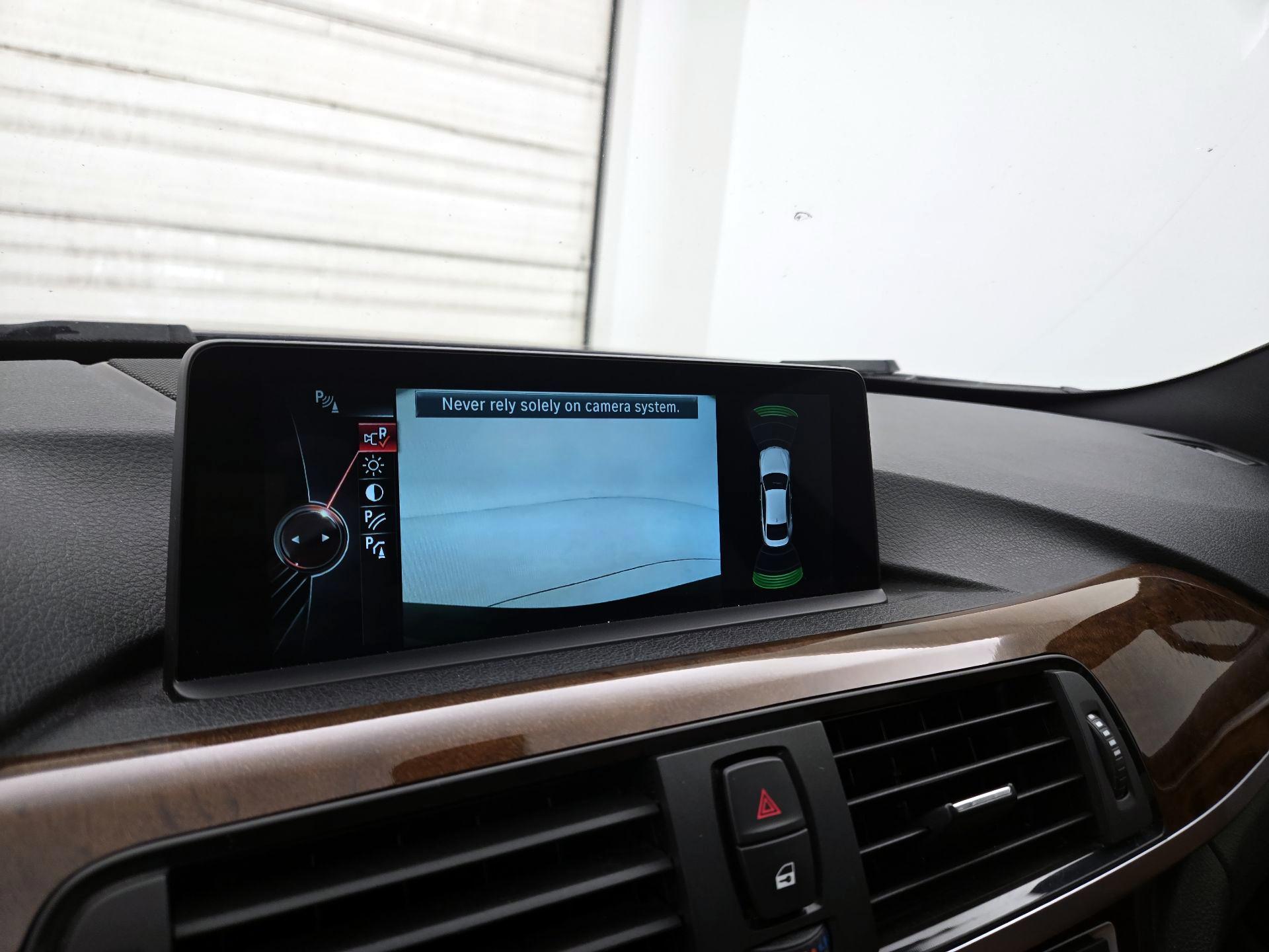 Thumbnail: 2016 BMW 4 Series - 15
