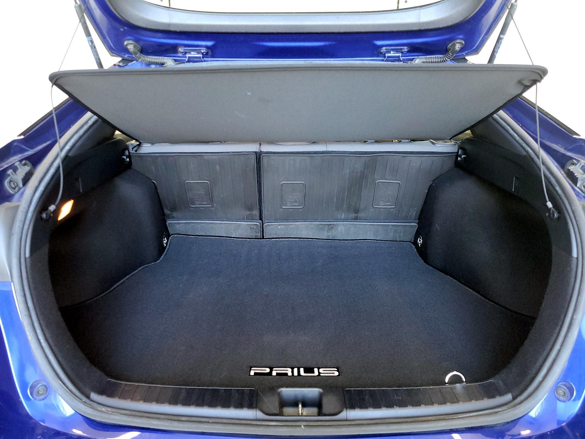 Thumbnail: 2018 Toyota Prius - 20