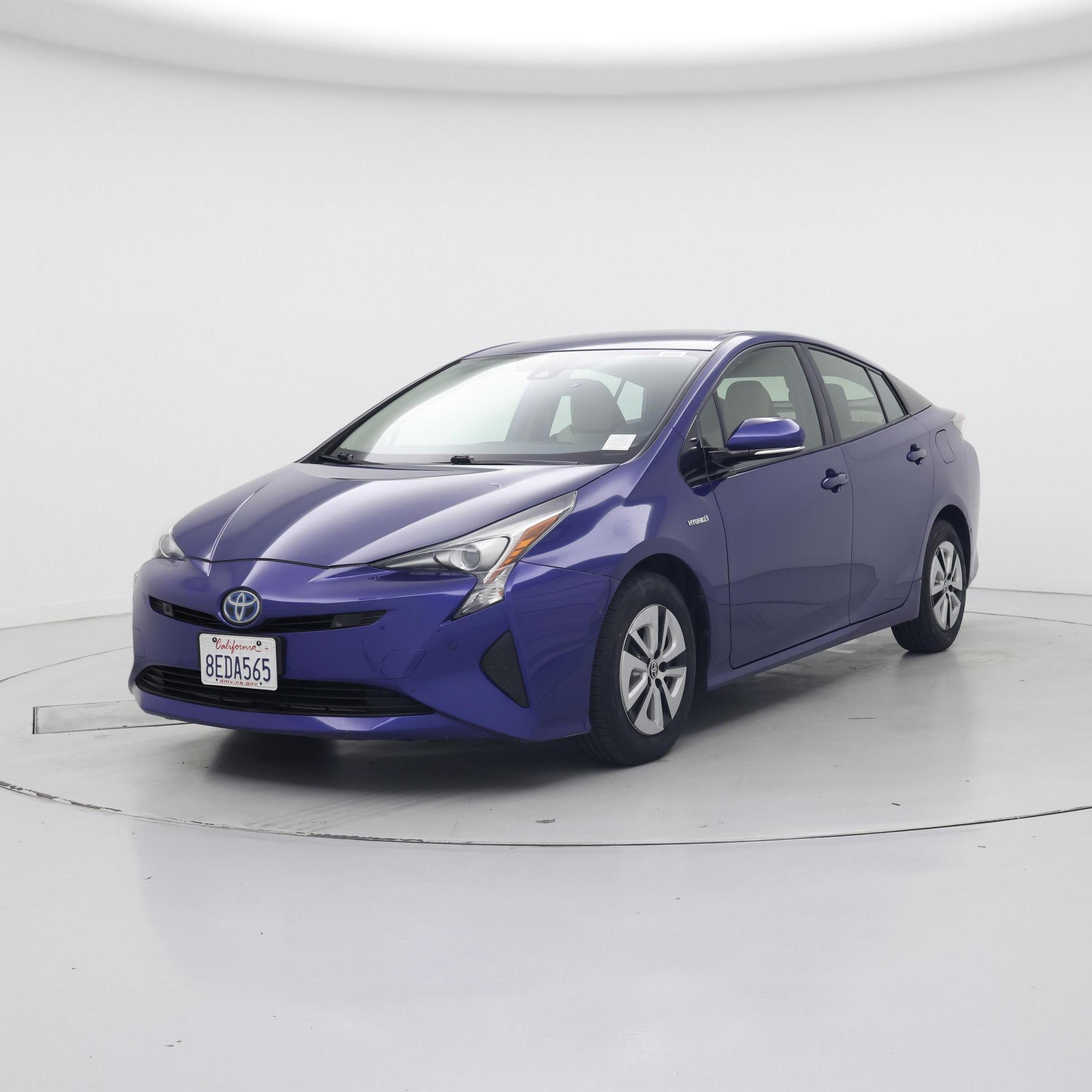 Thumbnail: 2018 Toyota Prius - 4