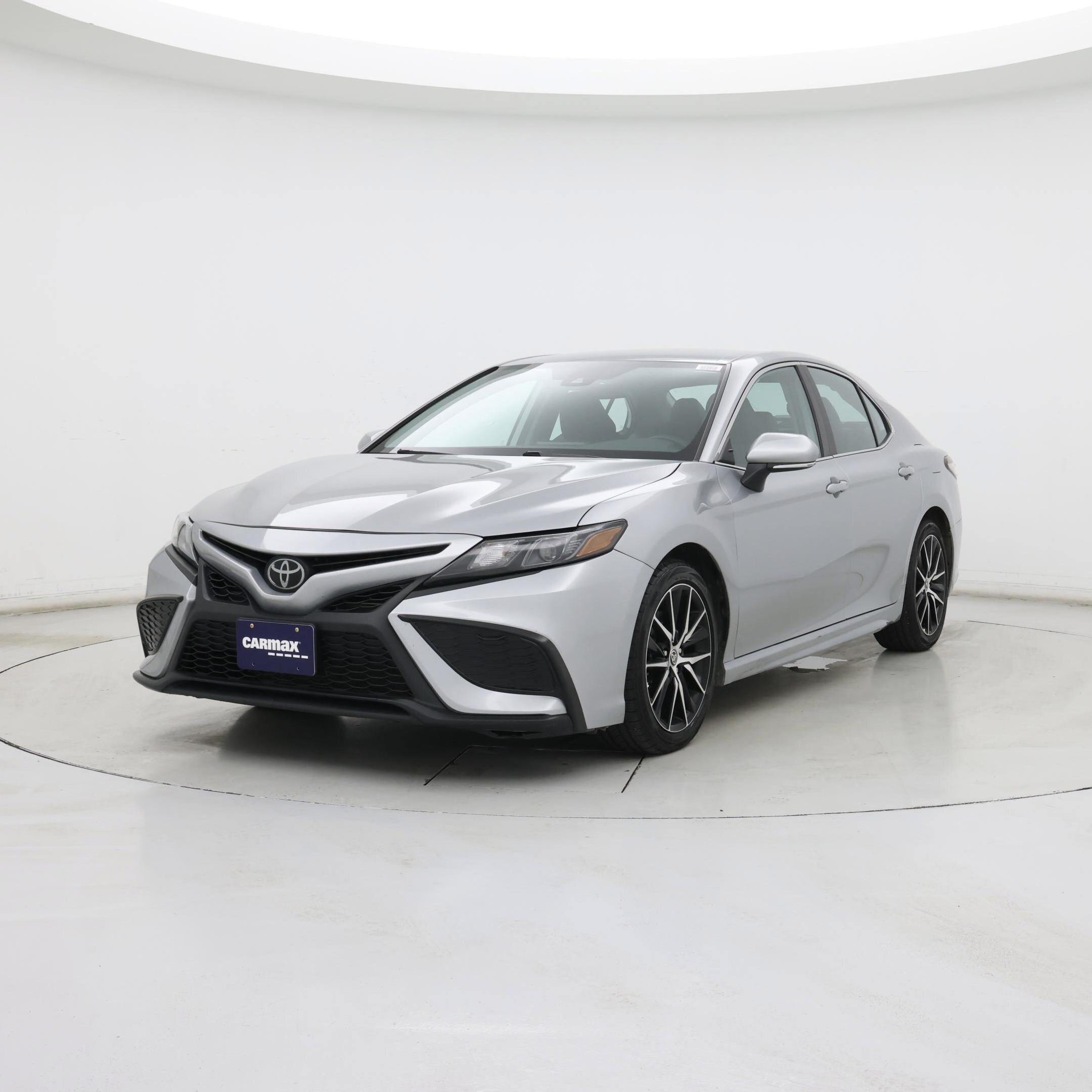 Thumbnail: 2022 Toyota Camry - 4