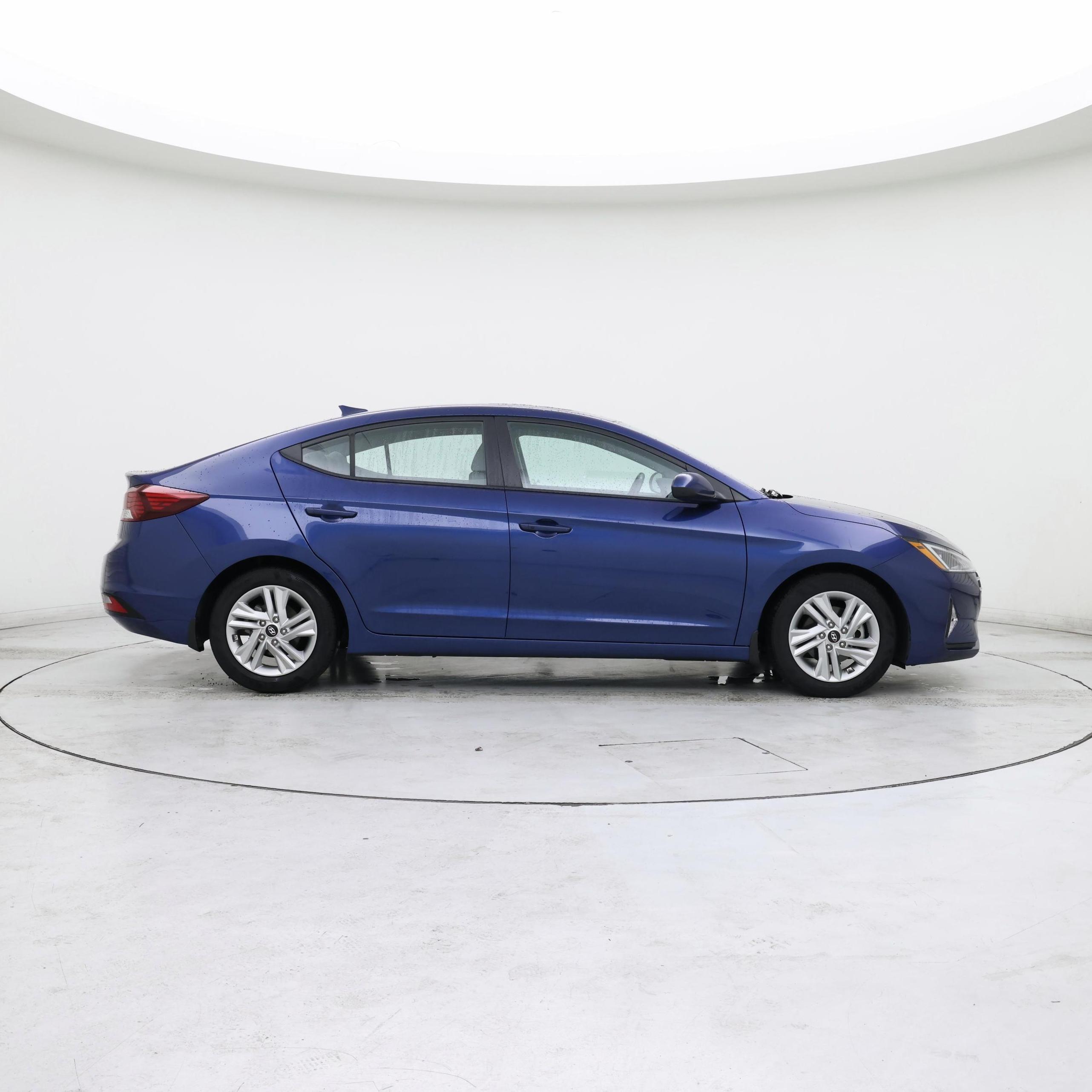 Thumbnail: 2020 Hyundai Elantra - 7