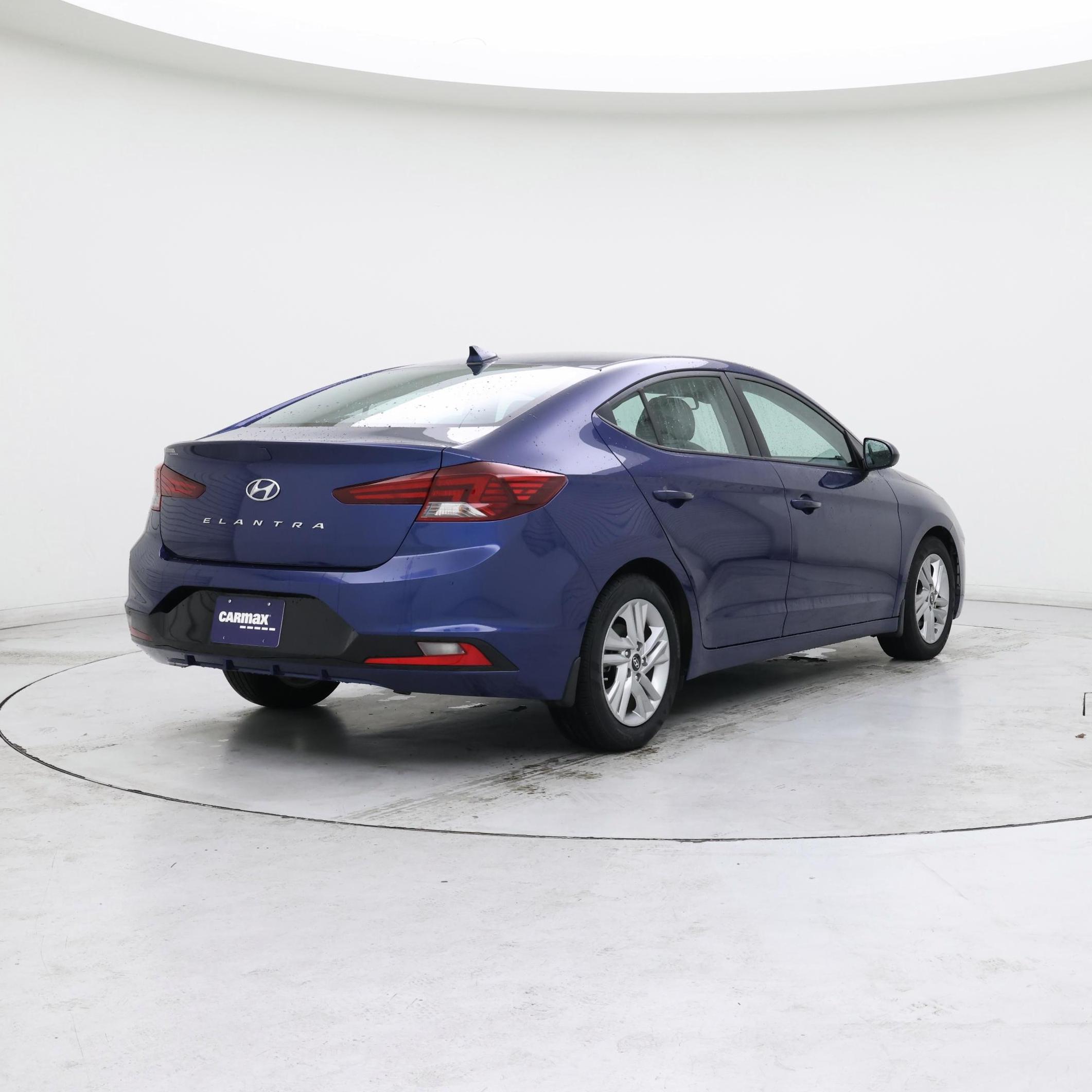 Thumbnail: 2020 Hyundai Elantra - 8