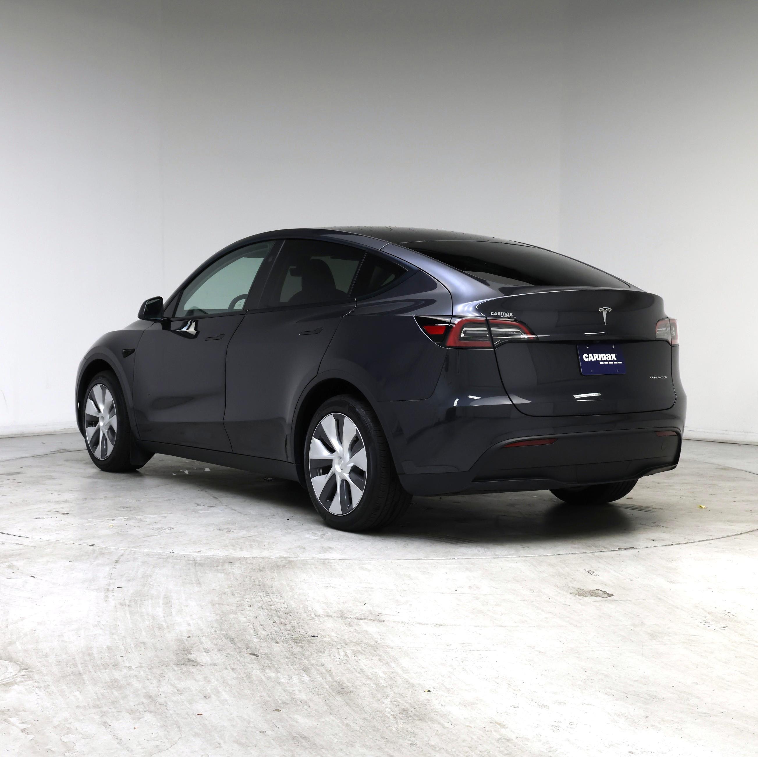 Thumbnail: 2024 Tesla Model Y - 2