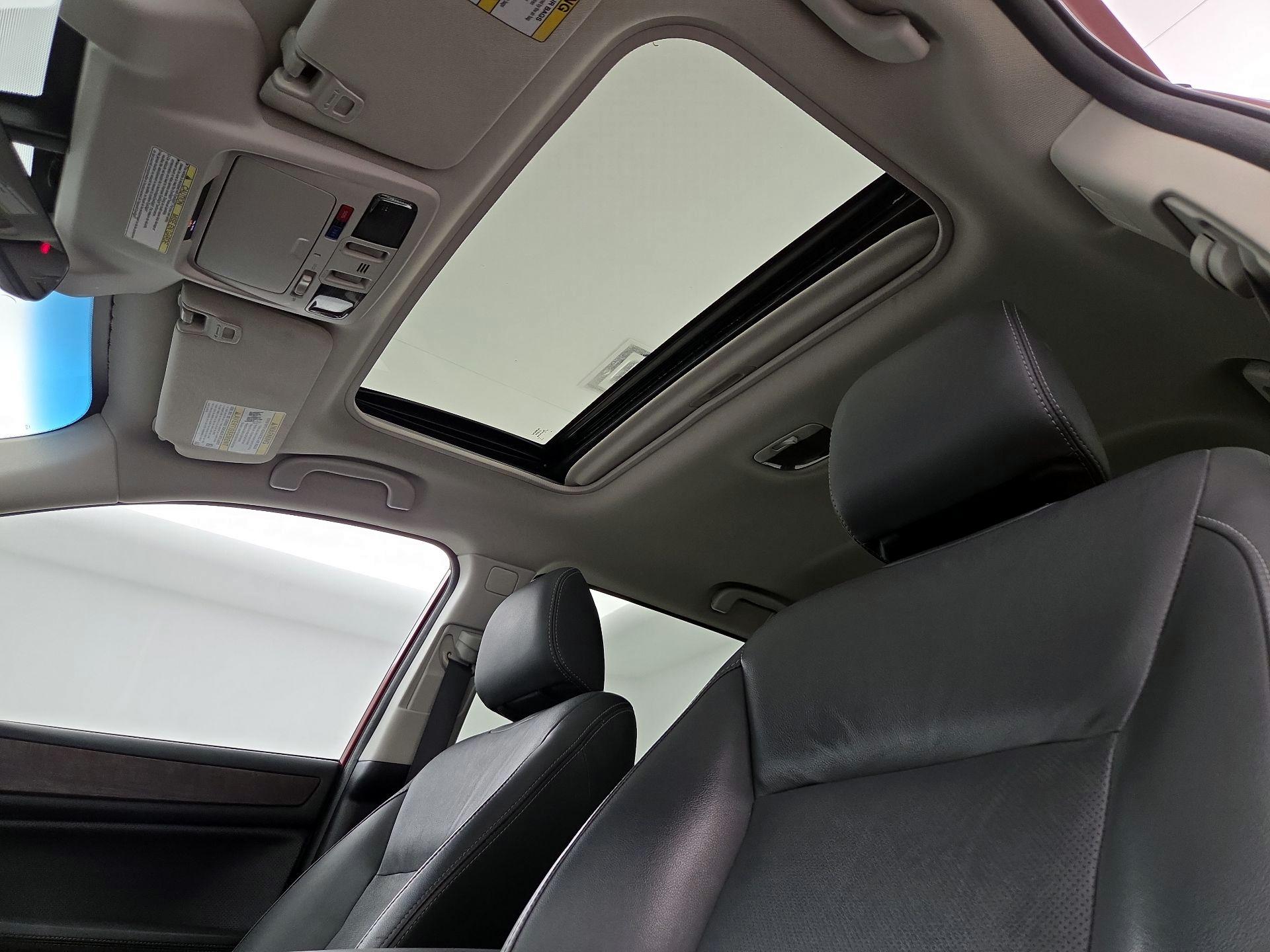 Thumbnail: 2017 Subaru Outback - 19