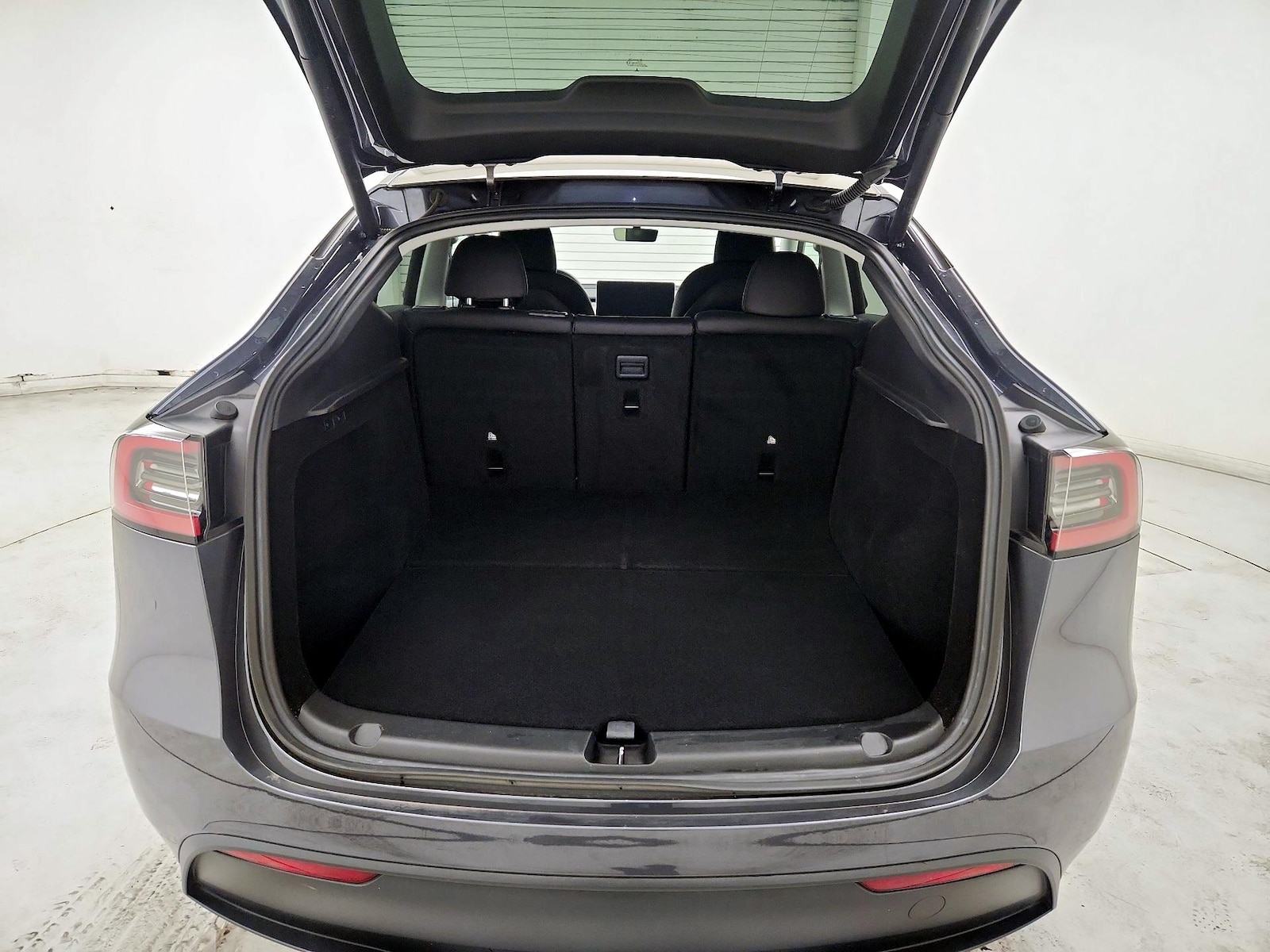 2023 Tesla Model Y Long Range - Photo 22