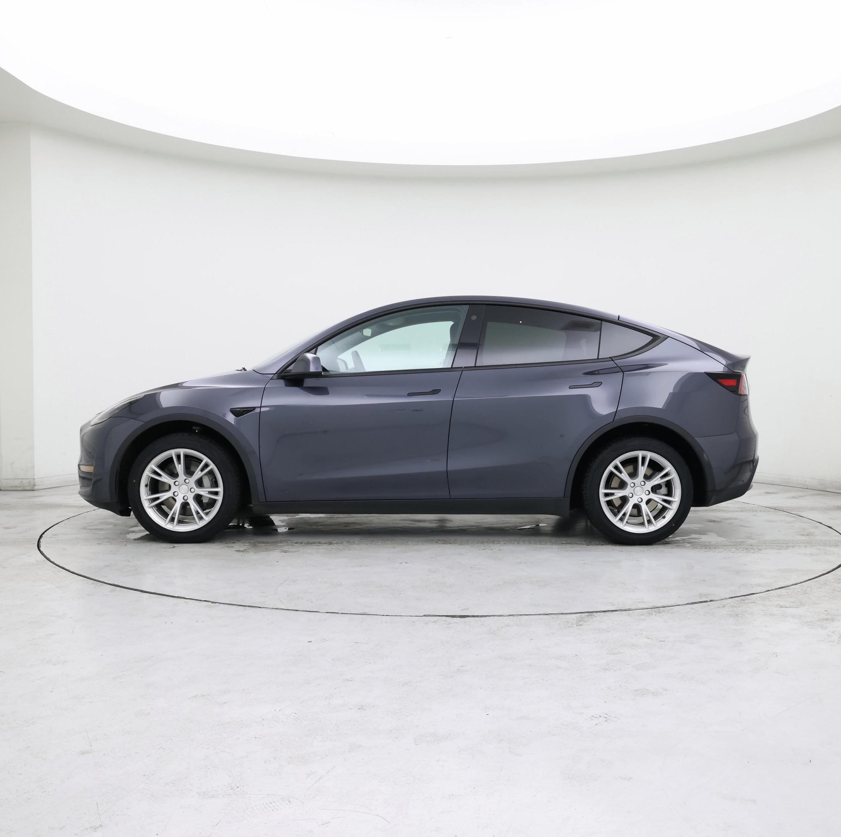 Thumbnail: 2023 Tesla Model Y - 3