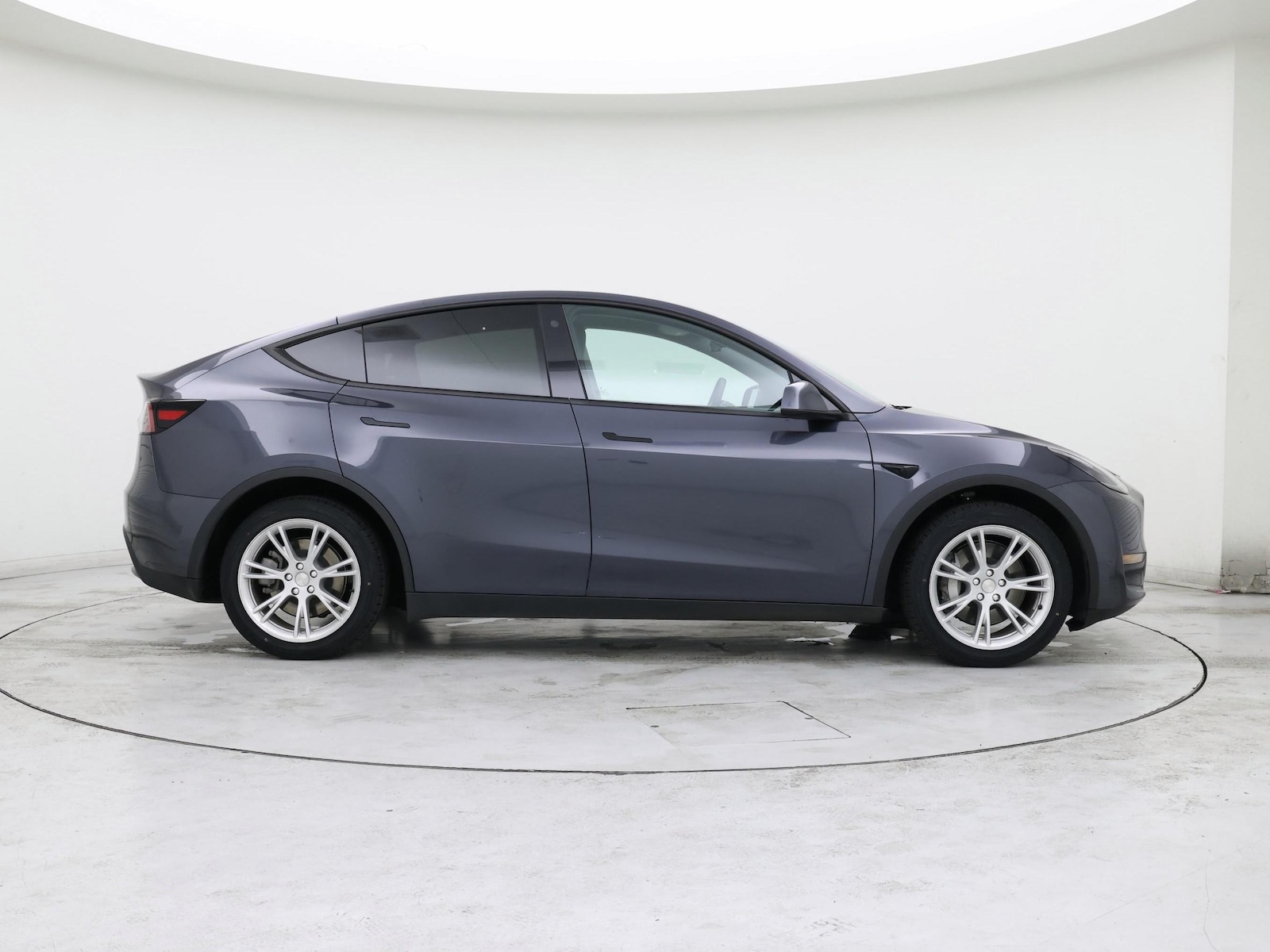 2023 Tesla Model Y Long Range - Photo 8