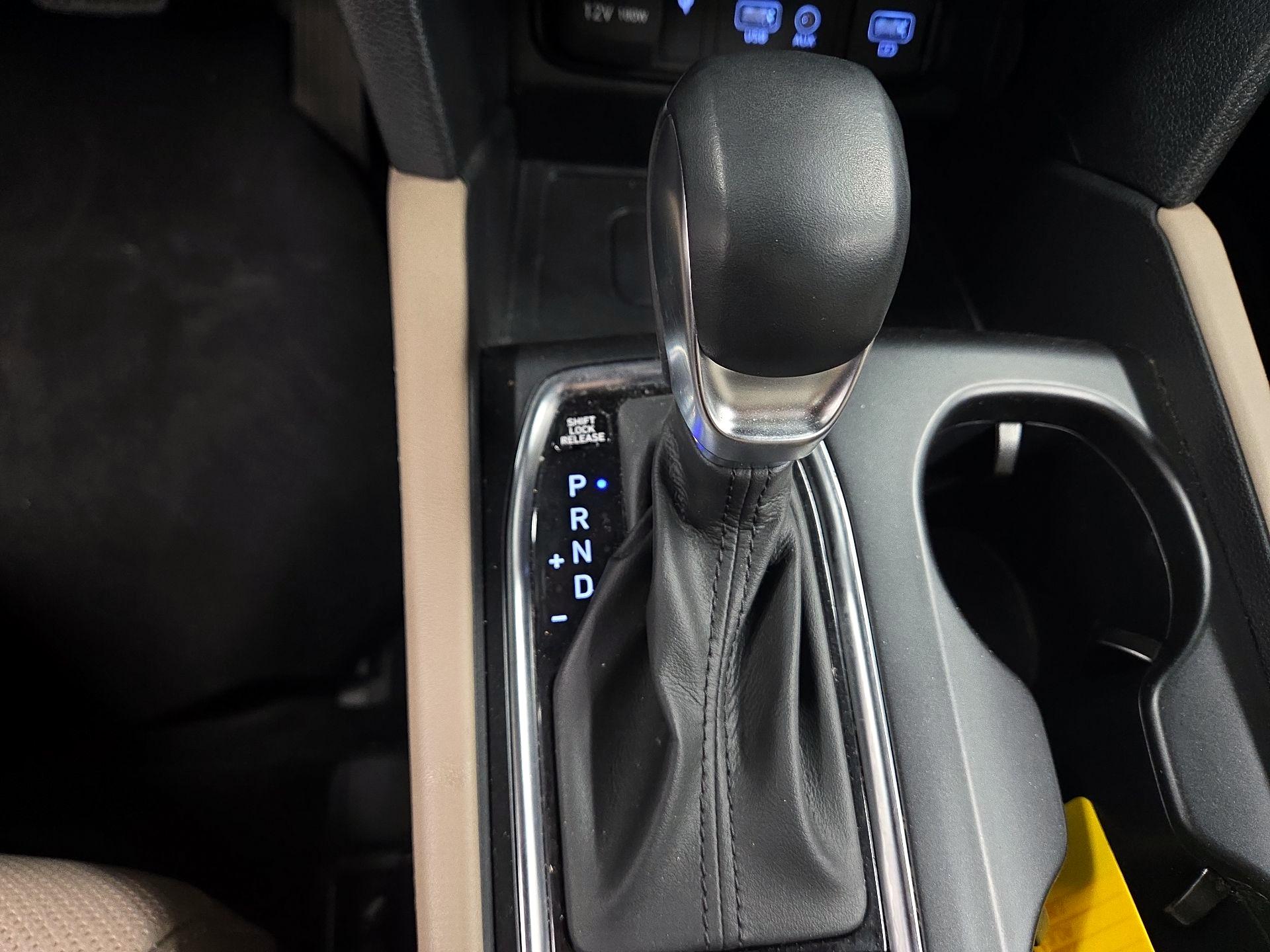 Thumbnail: 2020 Hyundai Santa Fe - 15